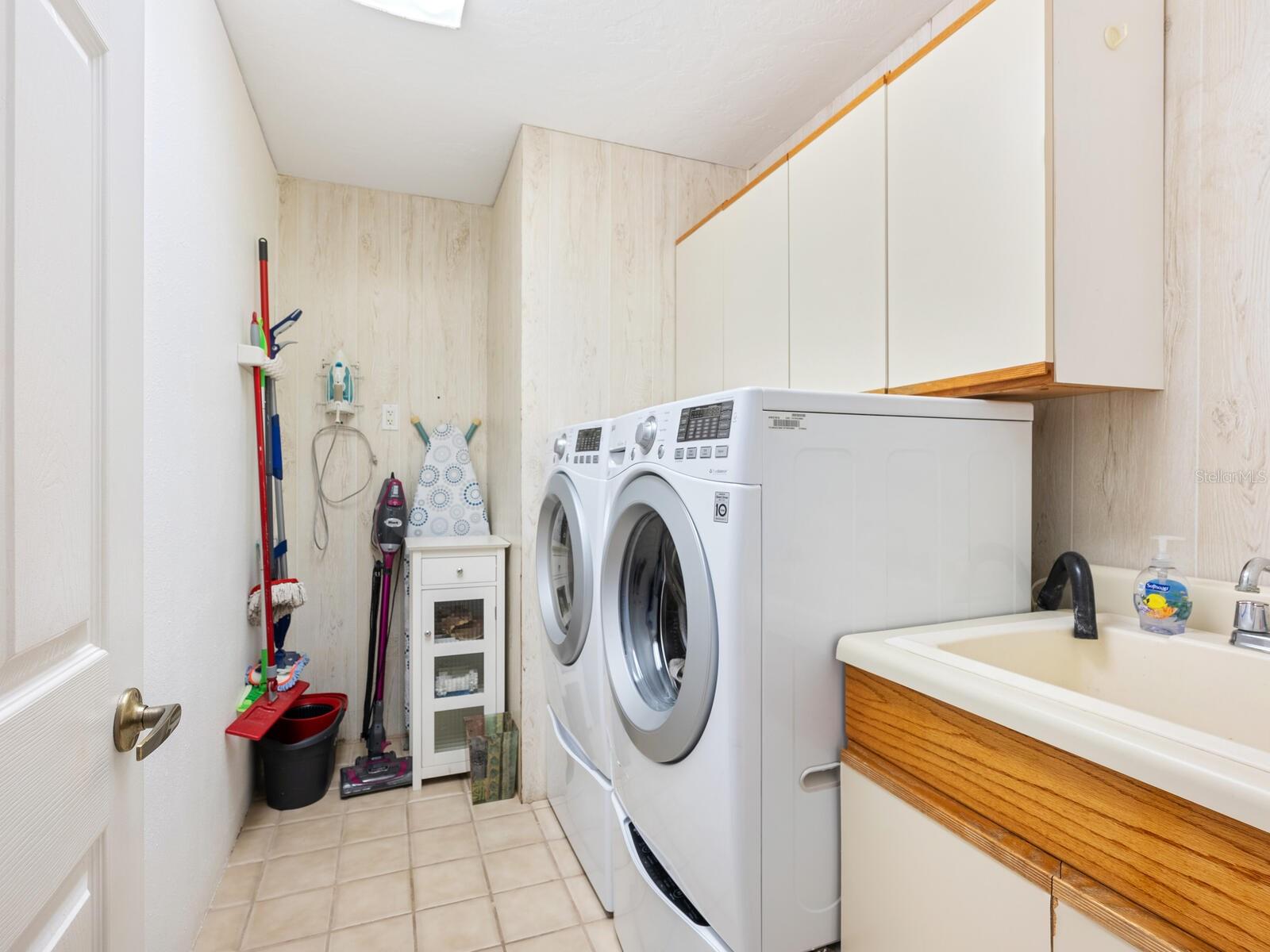 Image 27 of 47 For 6308 Caracara Street