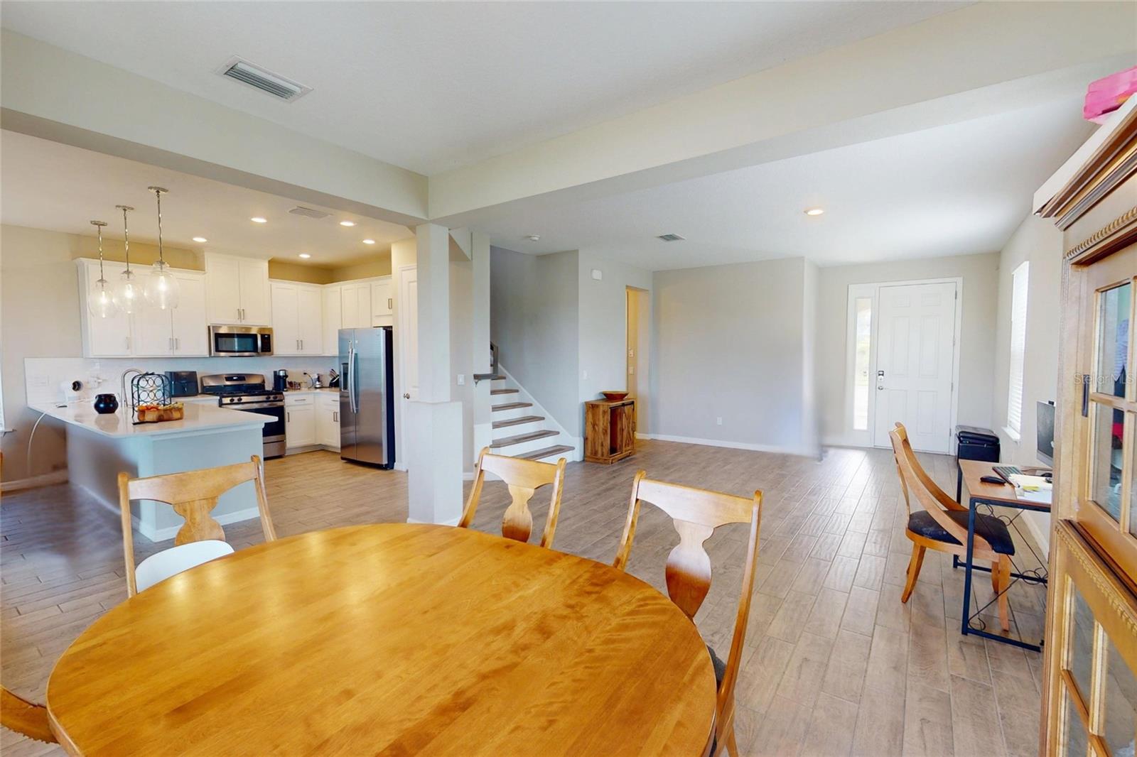 Image 3 of 44 For 9024 Tequila Sunrise Drive