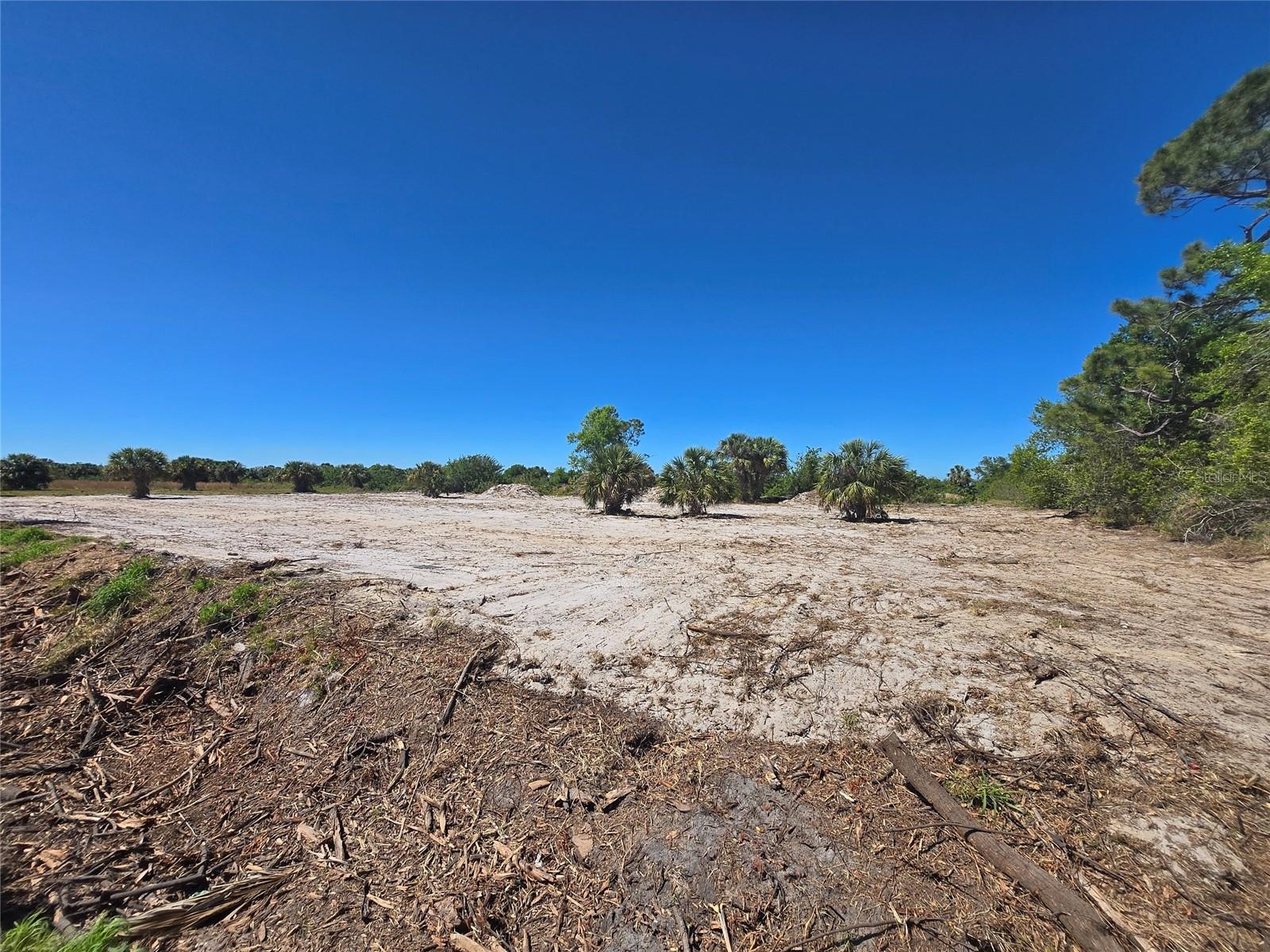 Image 4 of 4 For 6168 Richard Road
