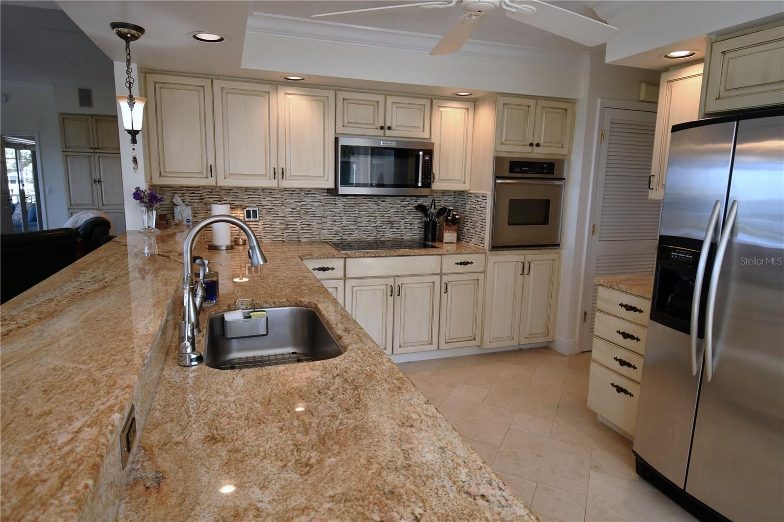Image 34 of 47 For 7676 Westmoreland Drive