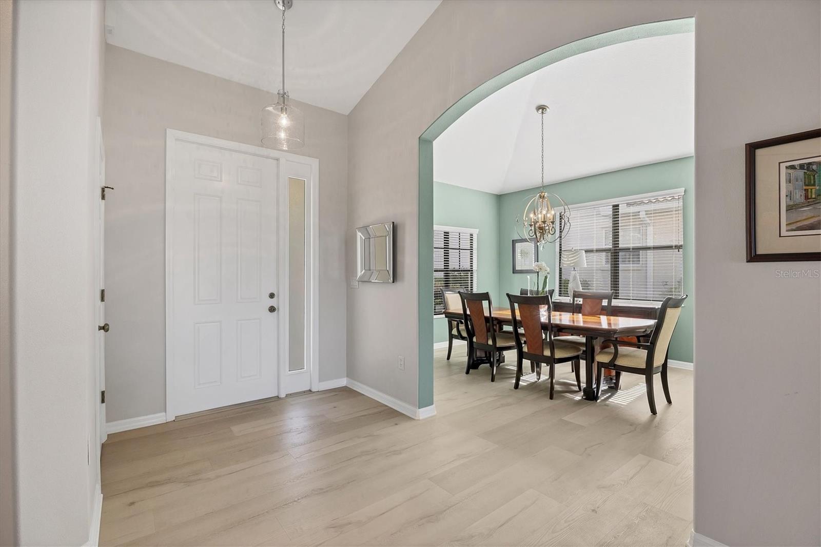 Image 12 of 57 For 6458 Tailfeather Way