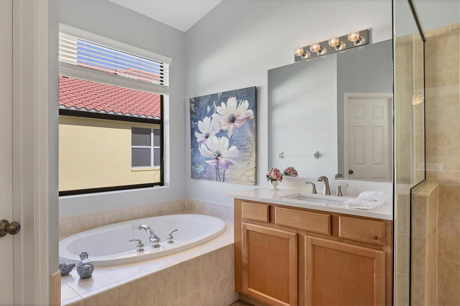 Image 30 of 57 For 6458 Tailfeather Way