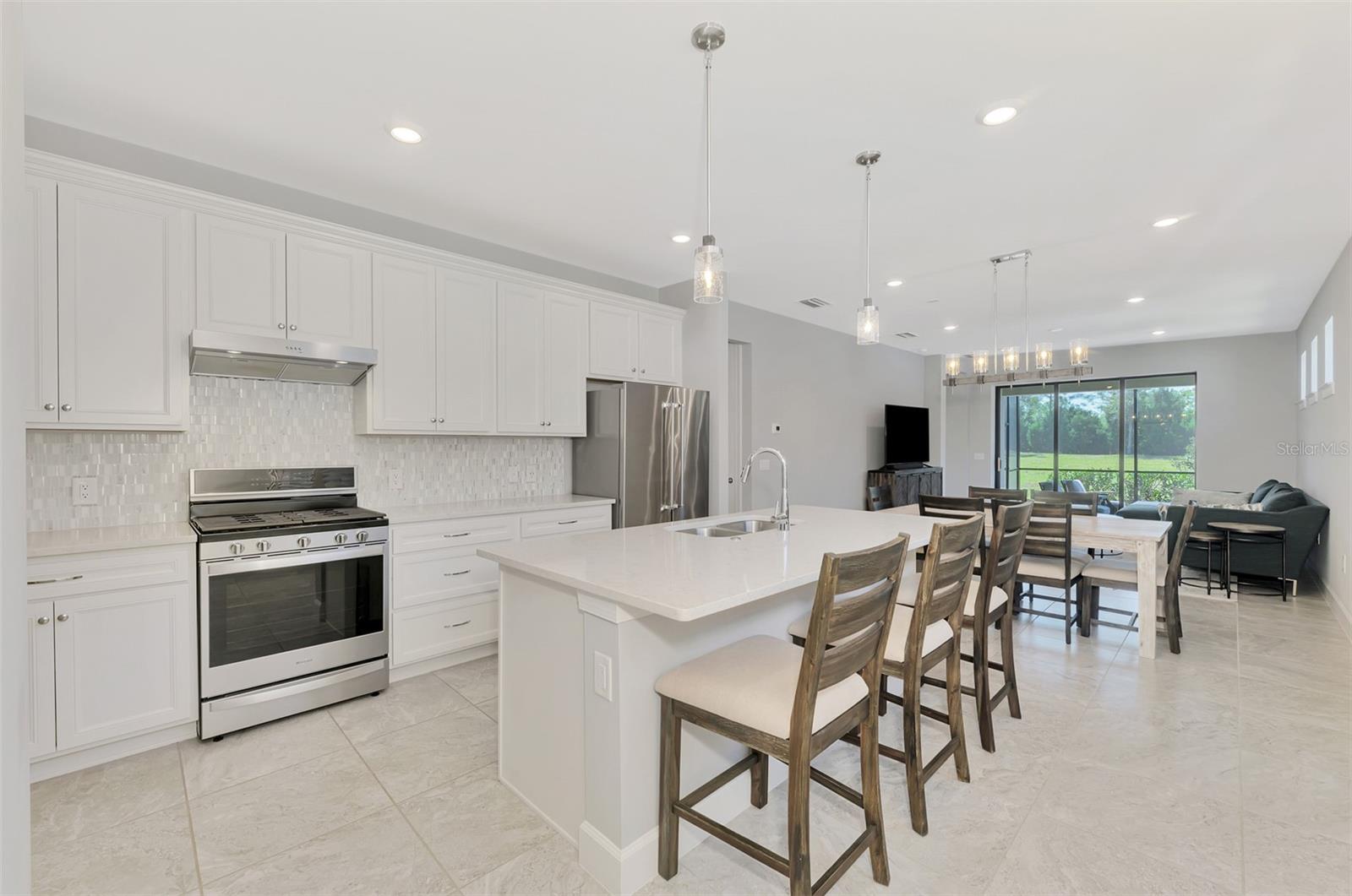Image 12 of 54 For 17714 Northwood Place