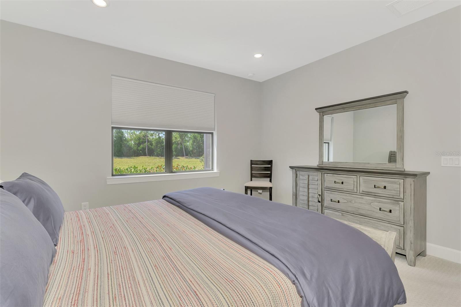 Image 29 of 54 For 17714 Northwood Place