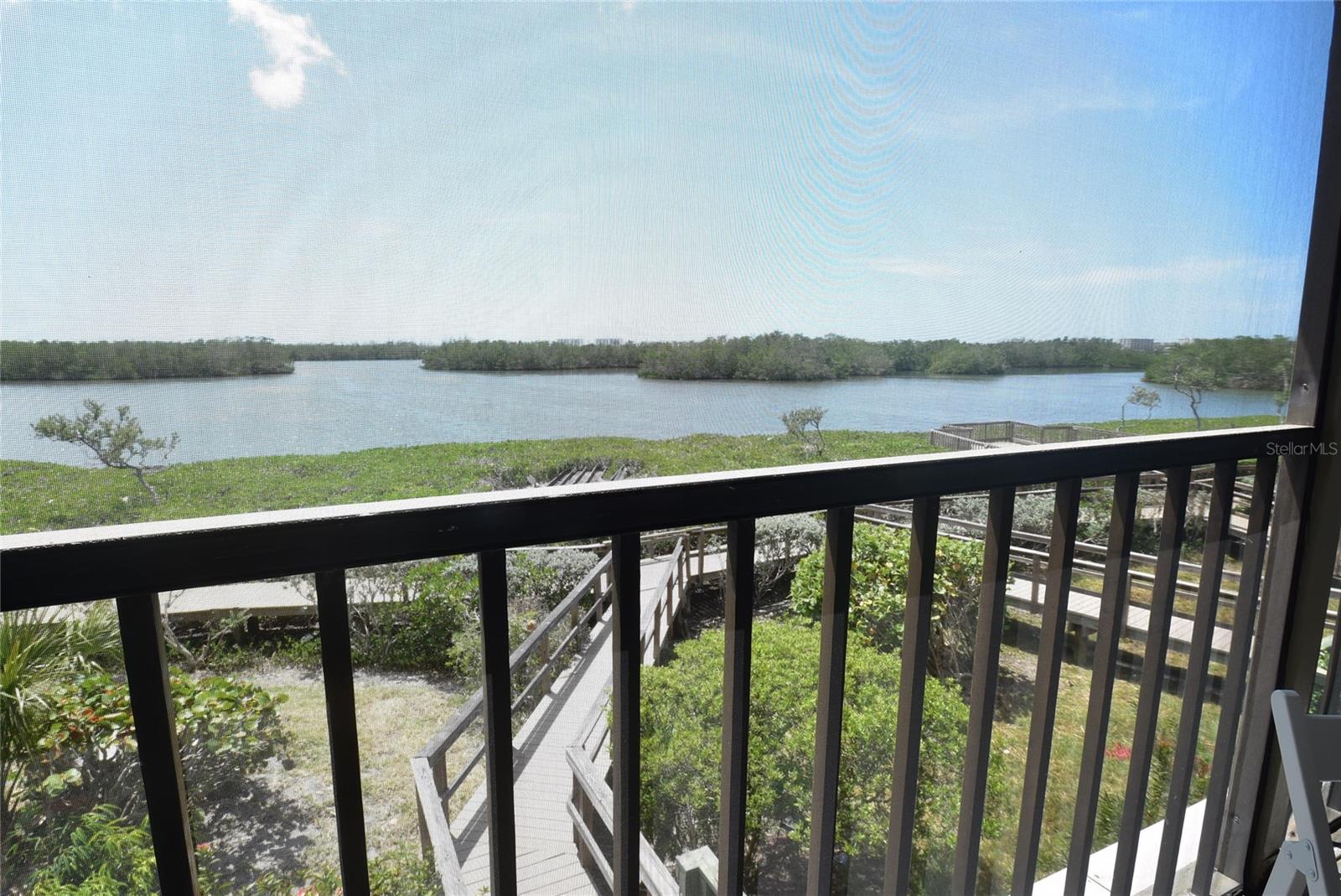Image 8 of 49 For 1512 Pelican Point Drive Ba264