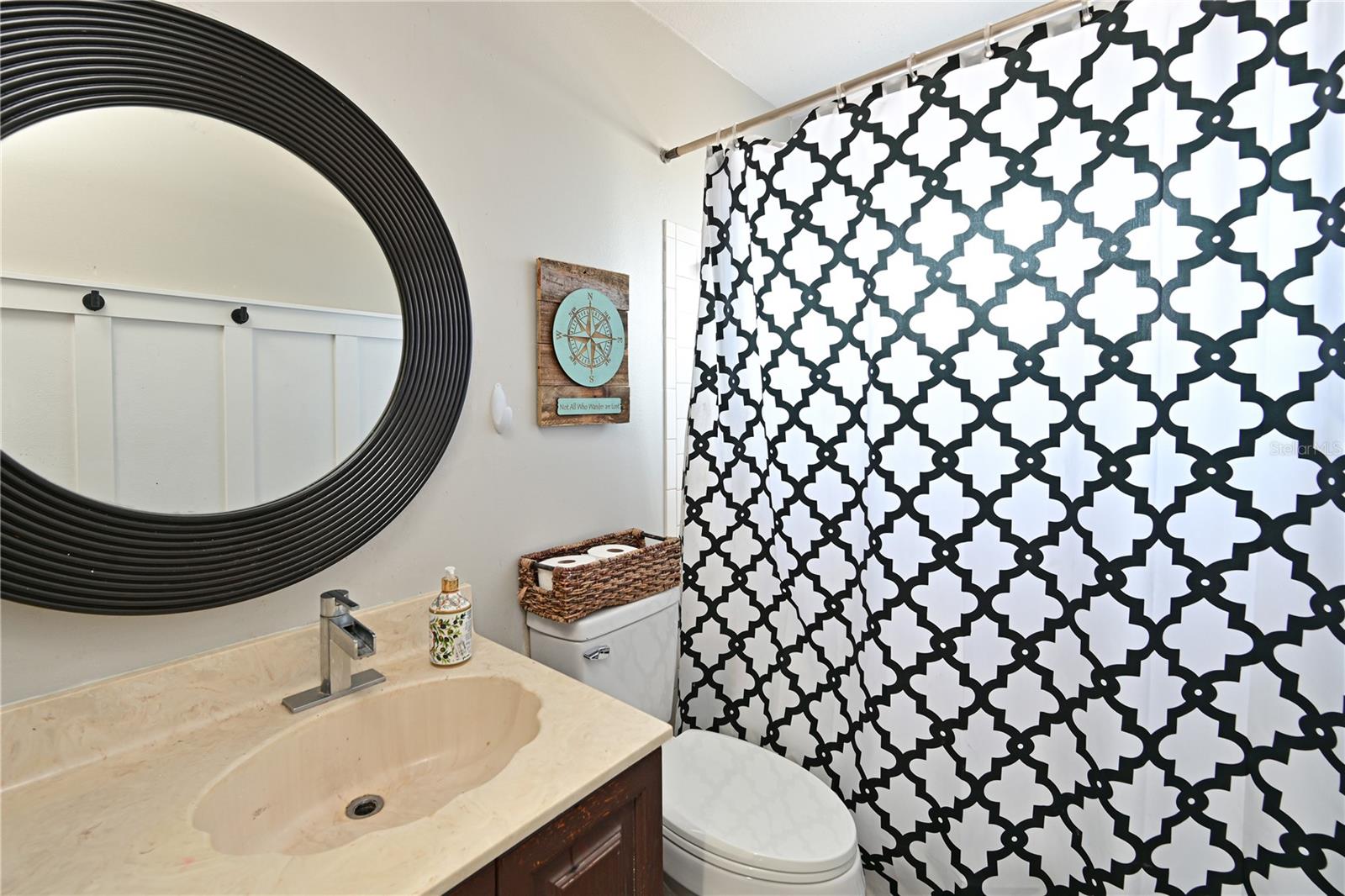 Image 21 of 35 For 404 62nd Street Nw