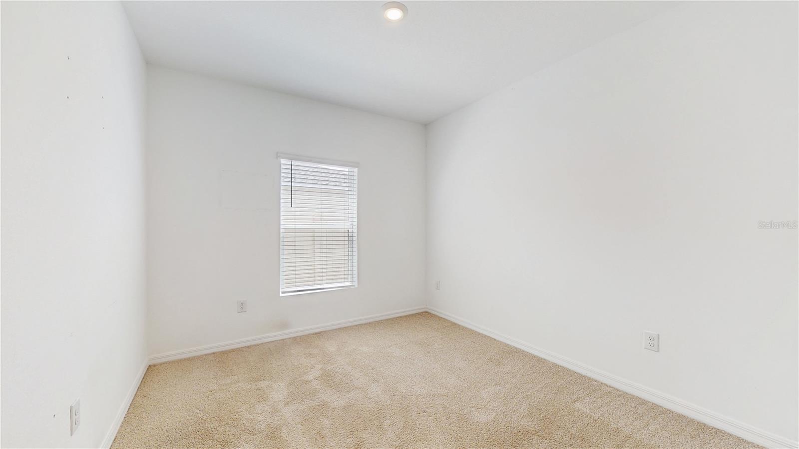 Image 11 of 50 For 11252 Fieldstone Drive