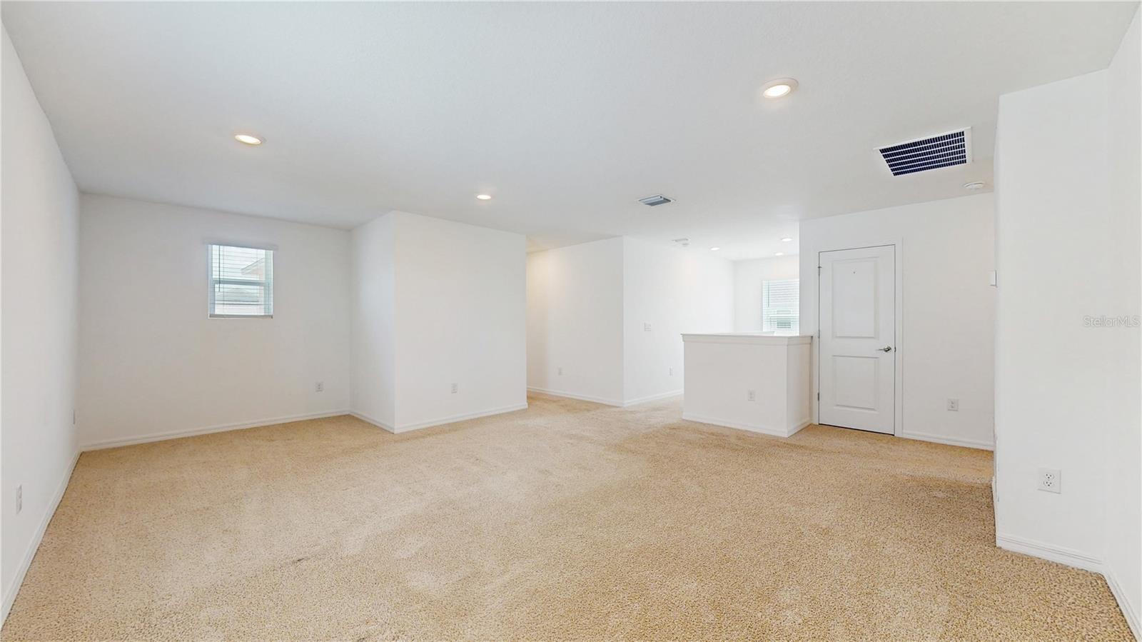 Image 17 of 50 For 11252 Fieldstone Drive