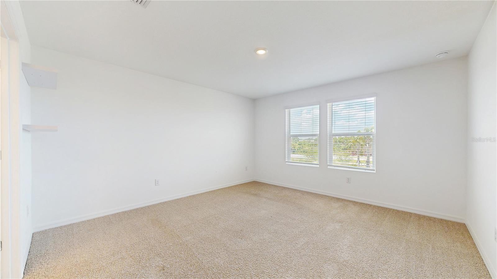 Image 18 of 50 For 11252 Fieldstone Drive