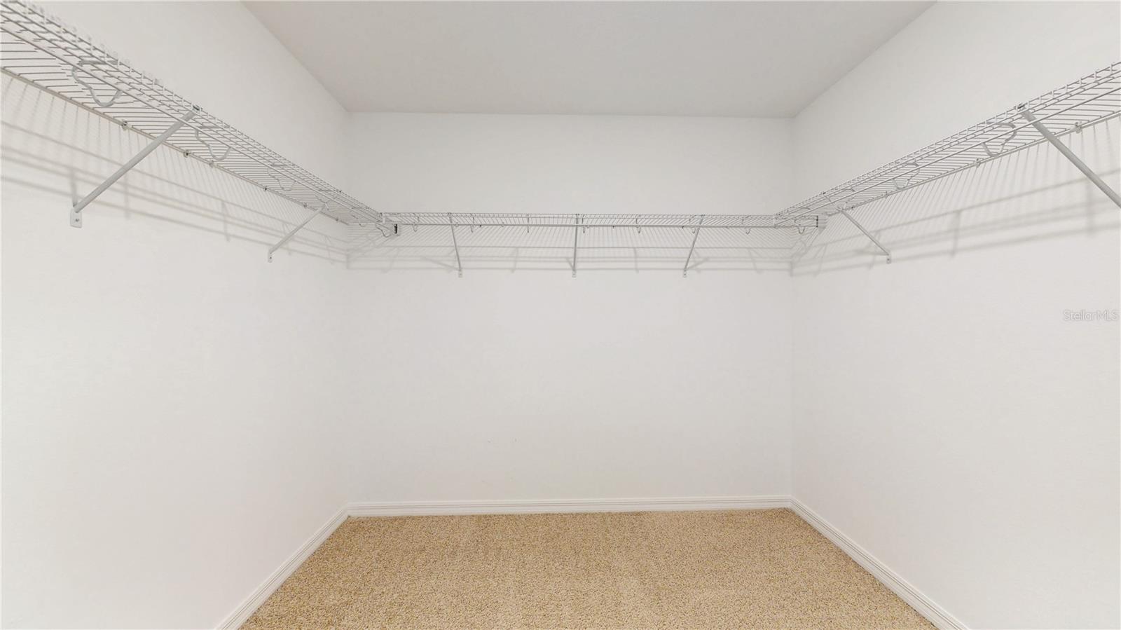 Image 21 of 50 For 11252 Fieldstone Drive
