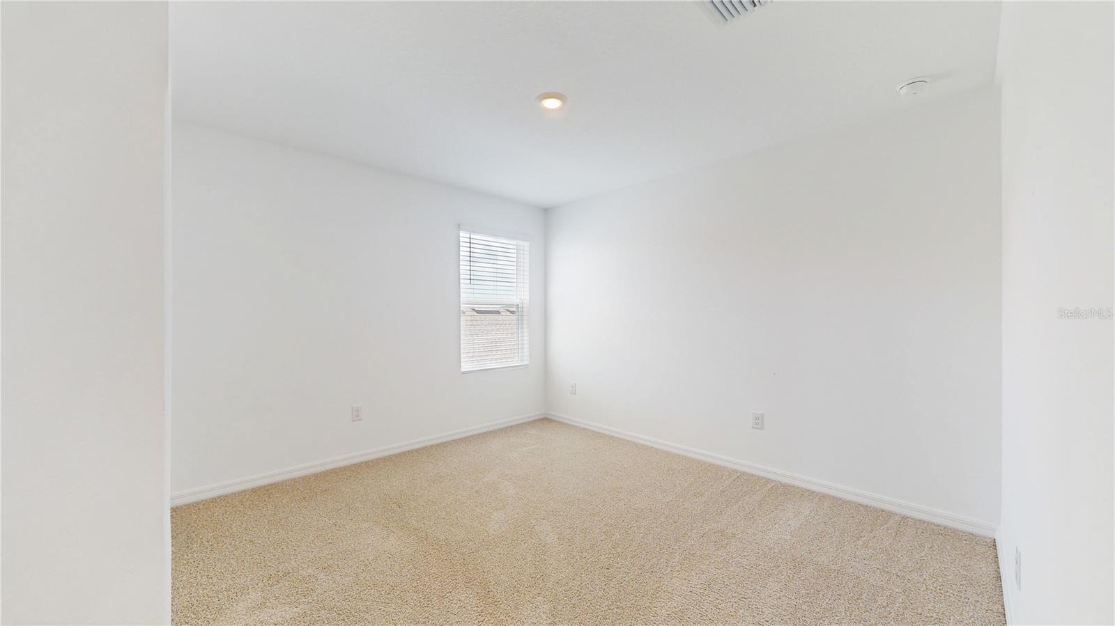 Image 23 of 50 For 11252 Fieldstone Drive