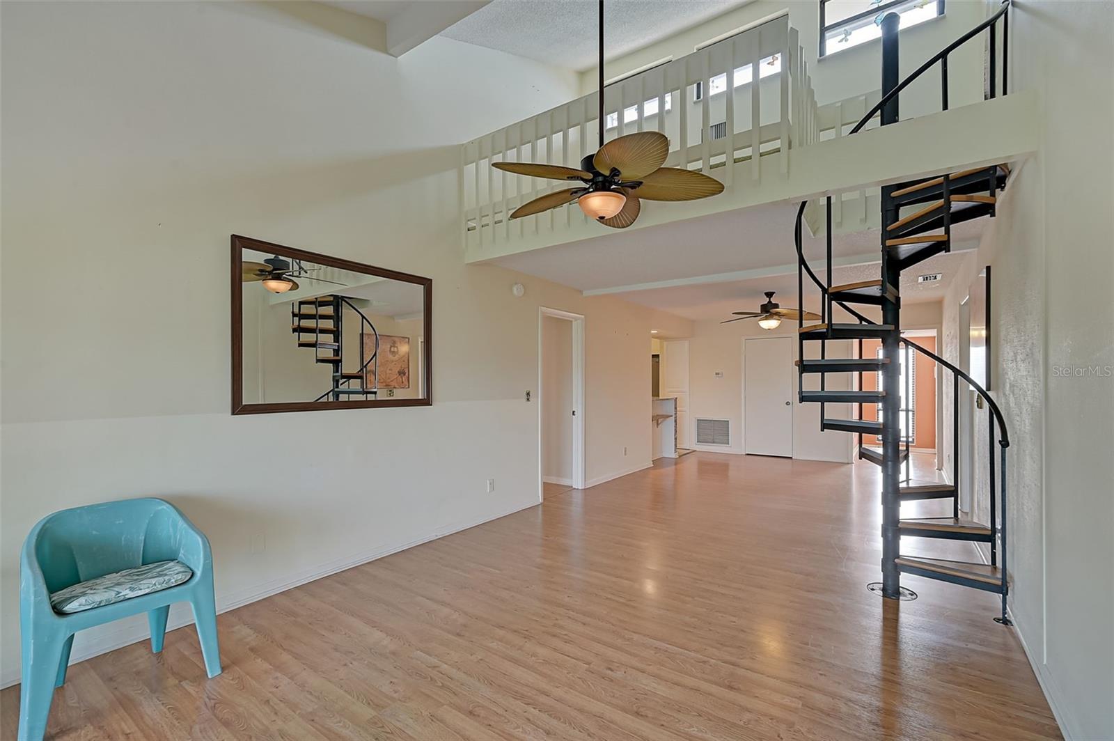 Image 4 of 61 For 1026 Bird Bay Way 276