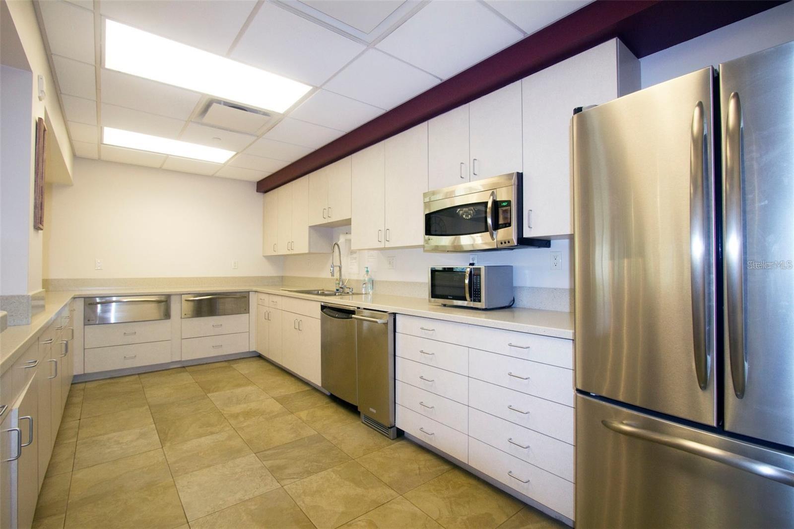 Image 51 of 61 For 1026 Bird Bay Way 276