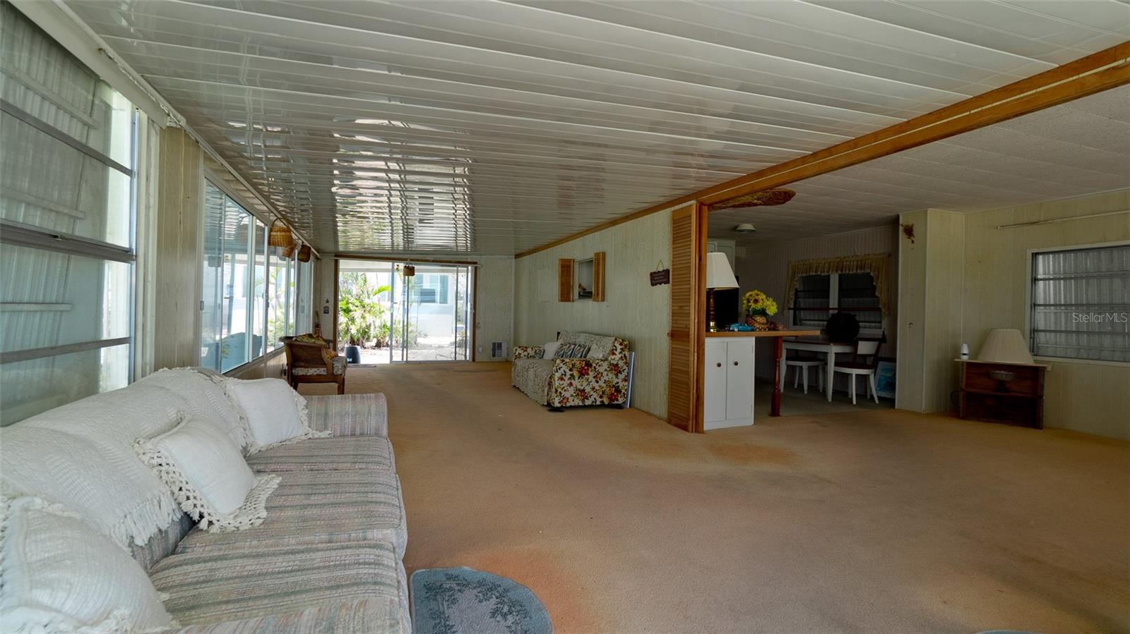 Image 18 of 49 For 10315 Cortez Road W 8bv
