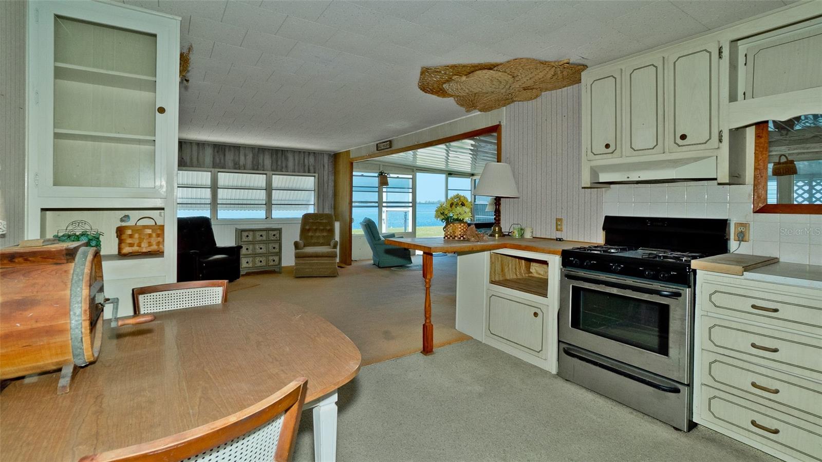 Image 26 of 49 For 10315 Cortez Road W 8bv