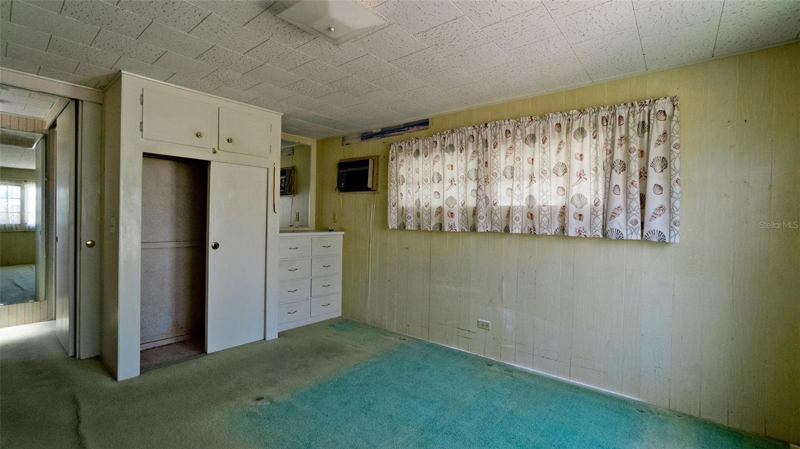 Image 28 of 49 For 10315 Cortez Road W 8bv