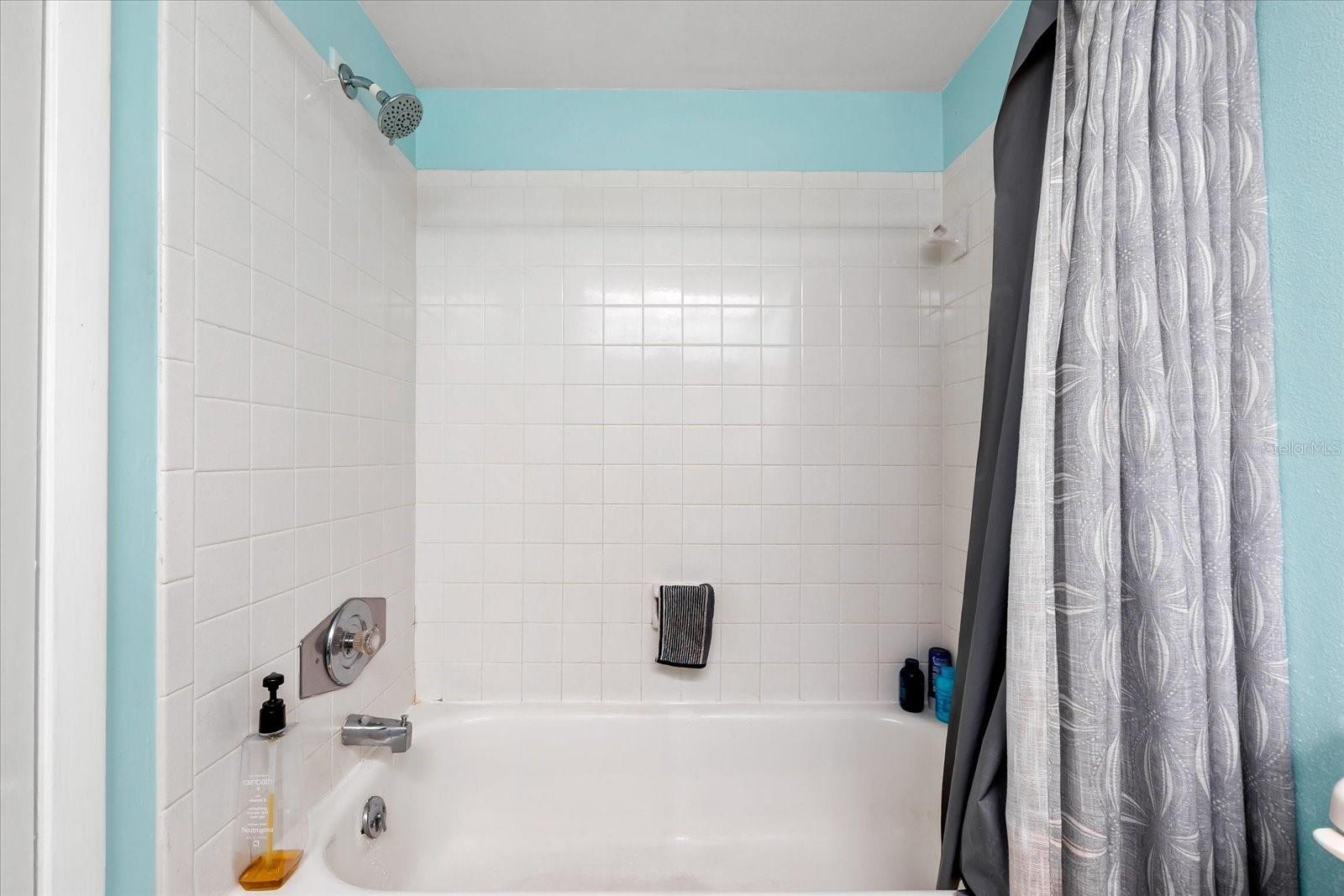 Image 22 of 38 For 6348 7th Avenue W 6348