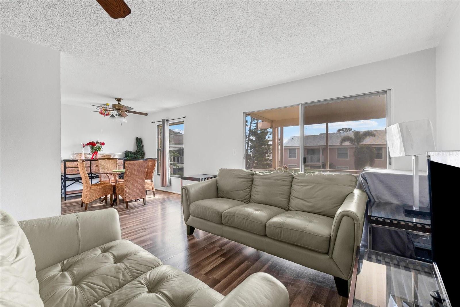 Image 7 of 38 For 6348 7th Avenue W 6348