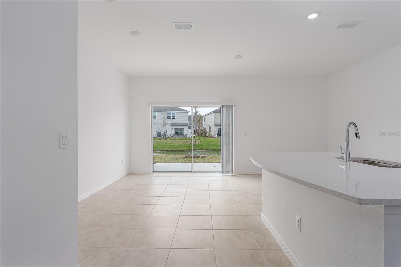Image 10 of 34 For 11808 Glenside Terrace