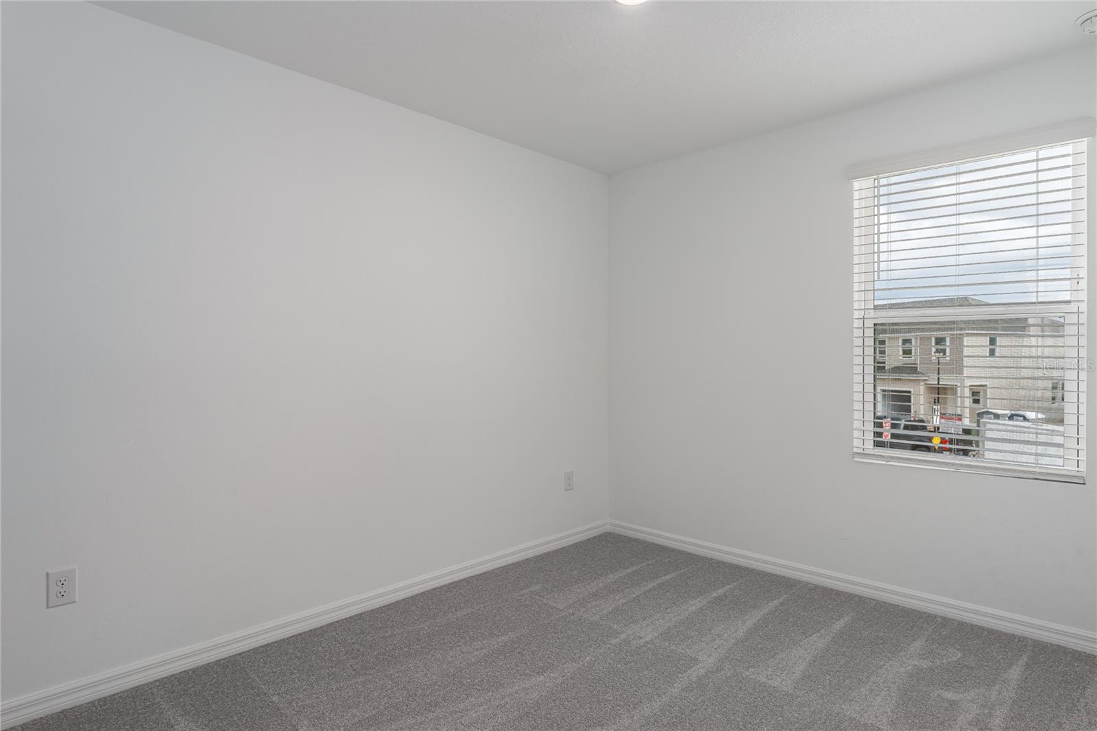 Image 19 of 34 For 11808 Glenside Terrace