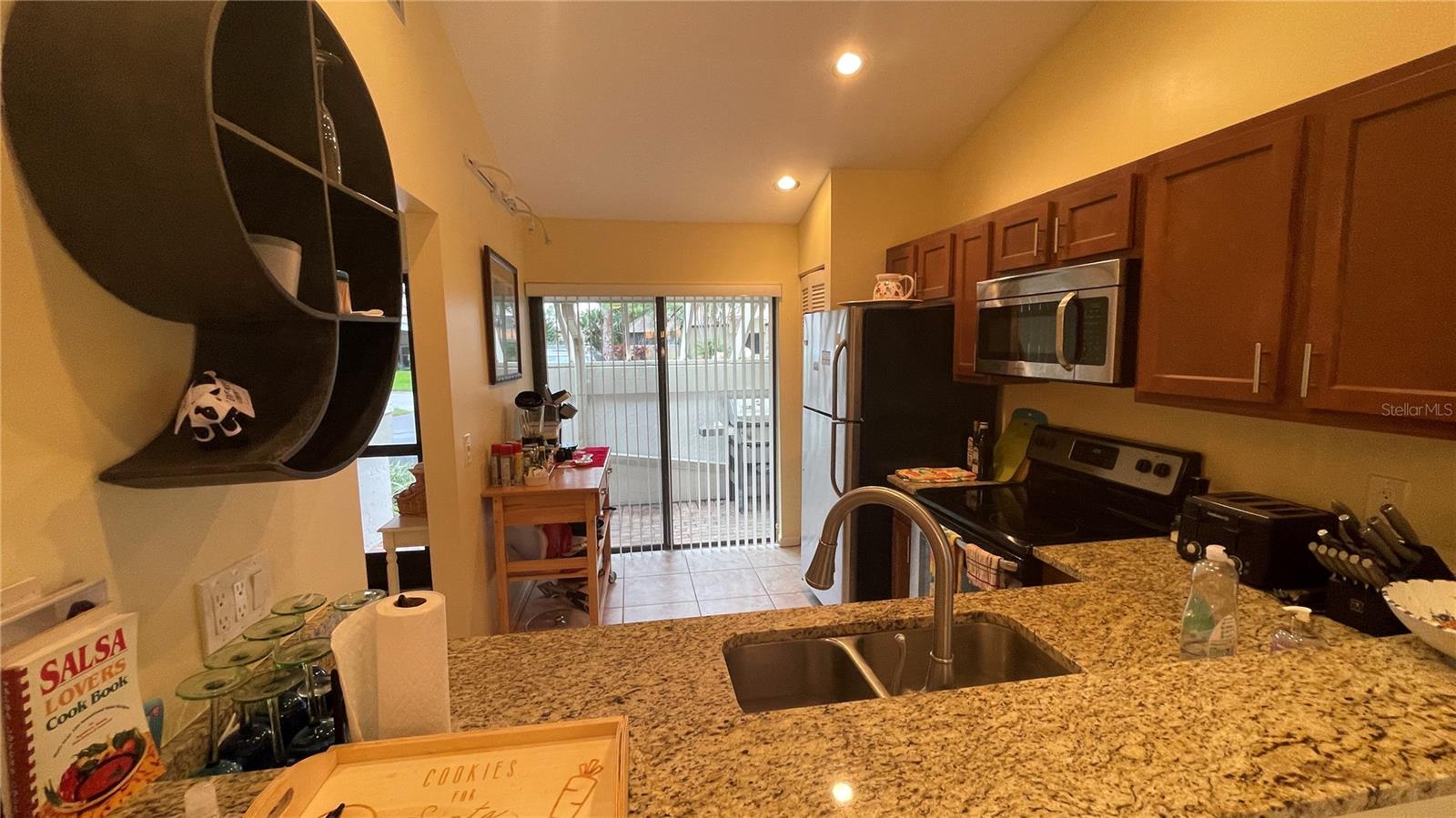 Image 4 of 25 For 5256 Myrtlewood Road 22
