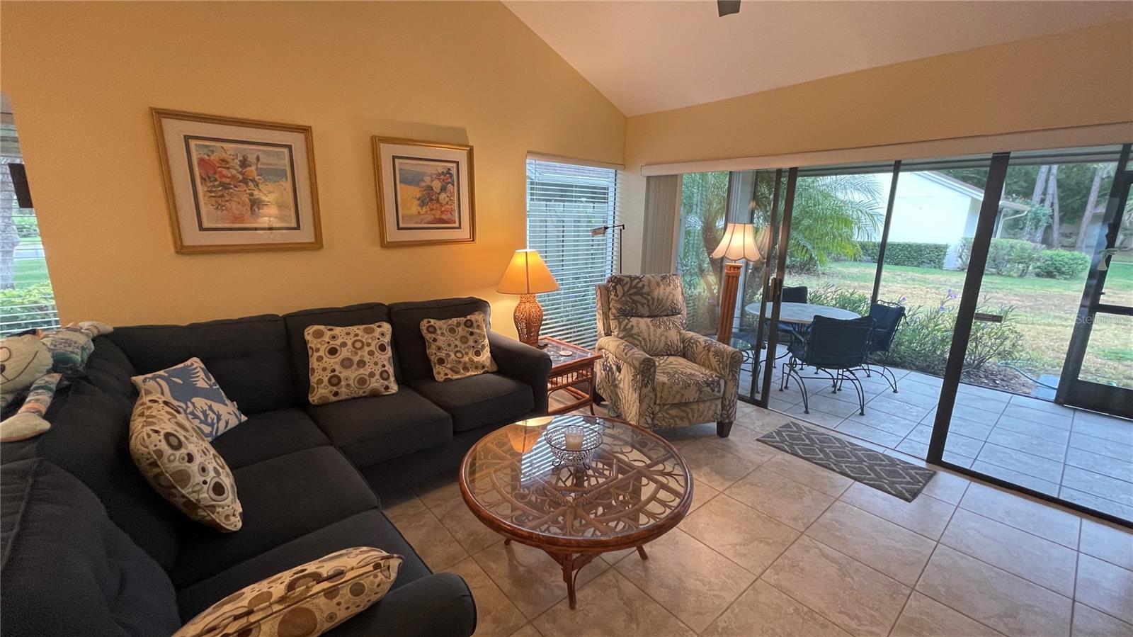 Image 8 of 25 For 5256 Myrtlewood Road 22