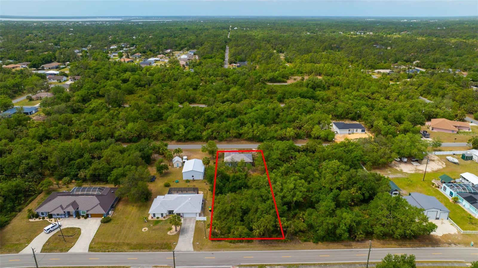 Image 8 of 12 For 3320 Audette Street