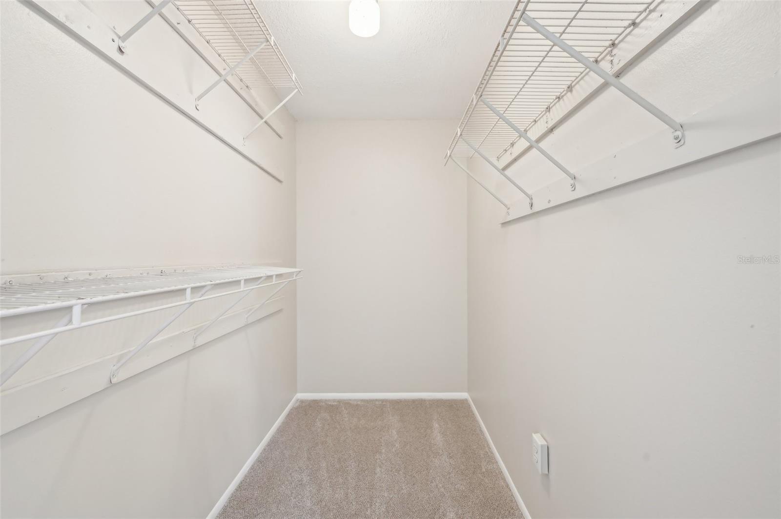 Image 15 of 47 For 510 Spring Lakes Boulevard