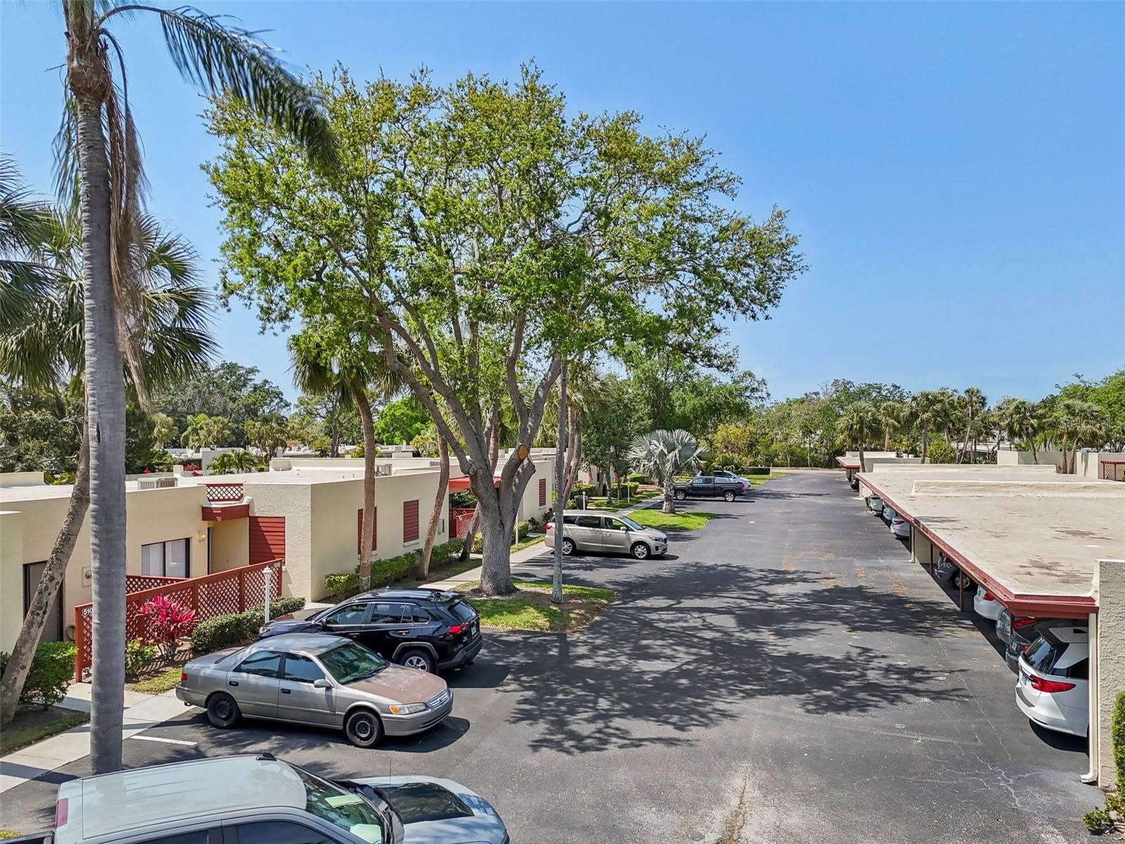 Image 32 of 47 For 510 Spring Lakes Boulevard