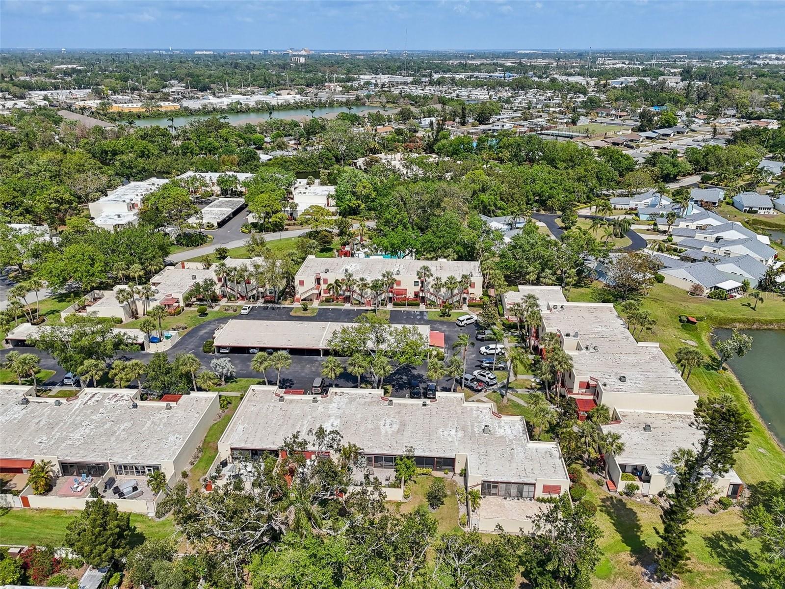 Image 36 of 47 For 510 Spring Lakes Boulevard