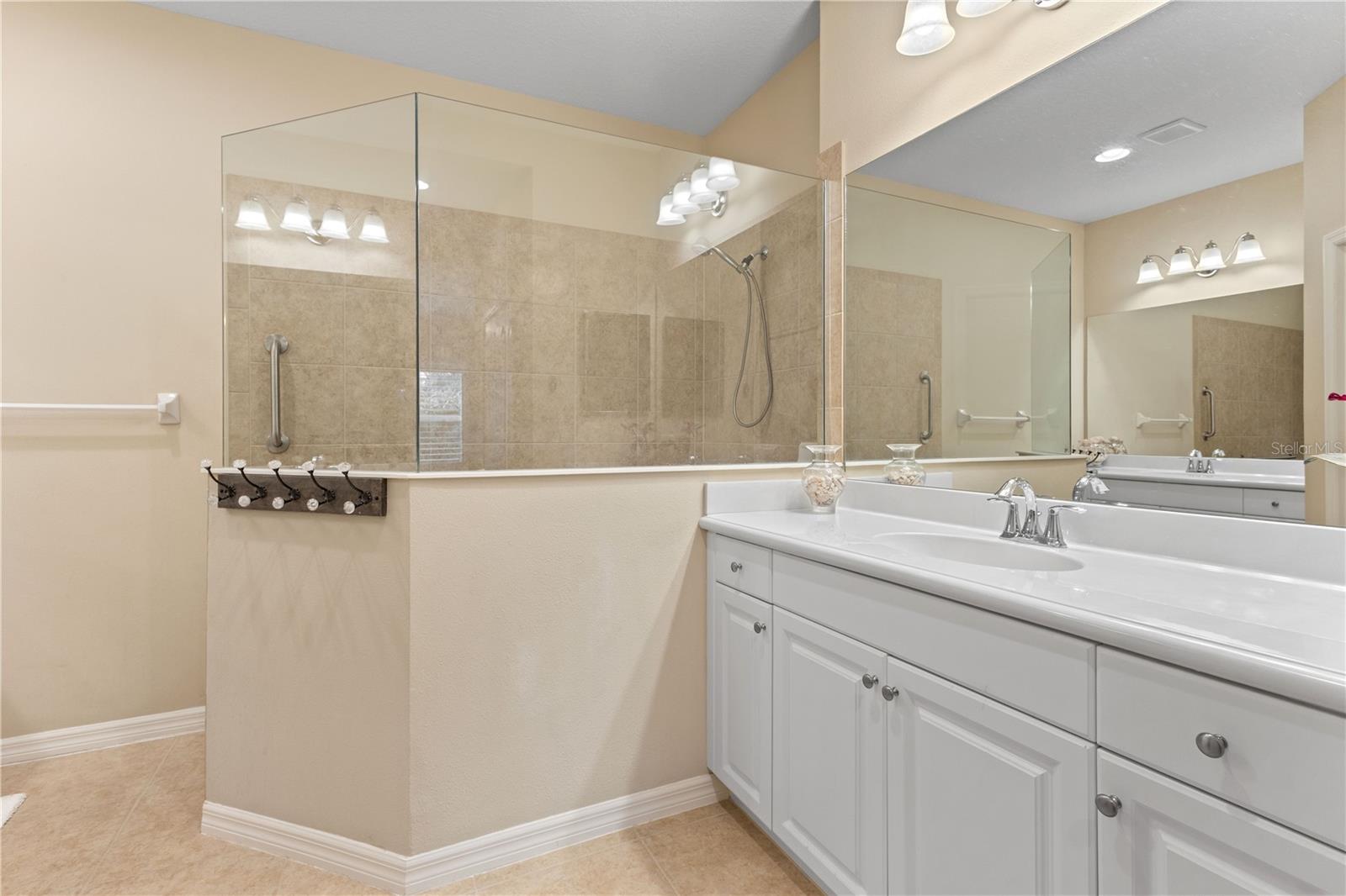 Image 31 of 47 For 4021 Wildgrass Place