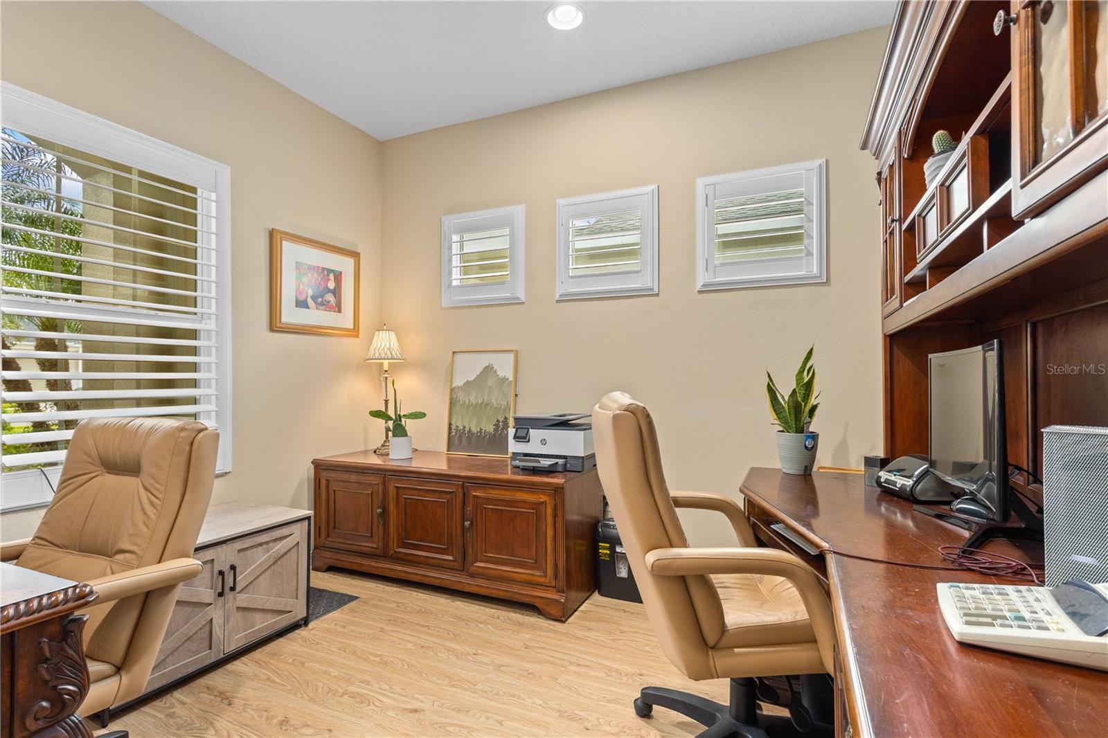 Image 7 of 47 For 4021 Wildgrass Place