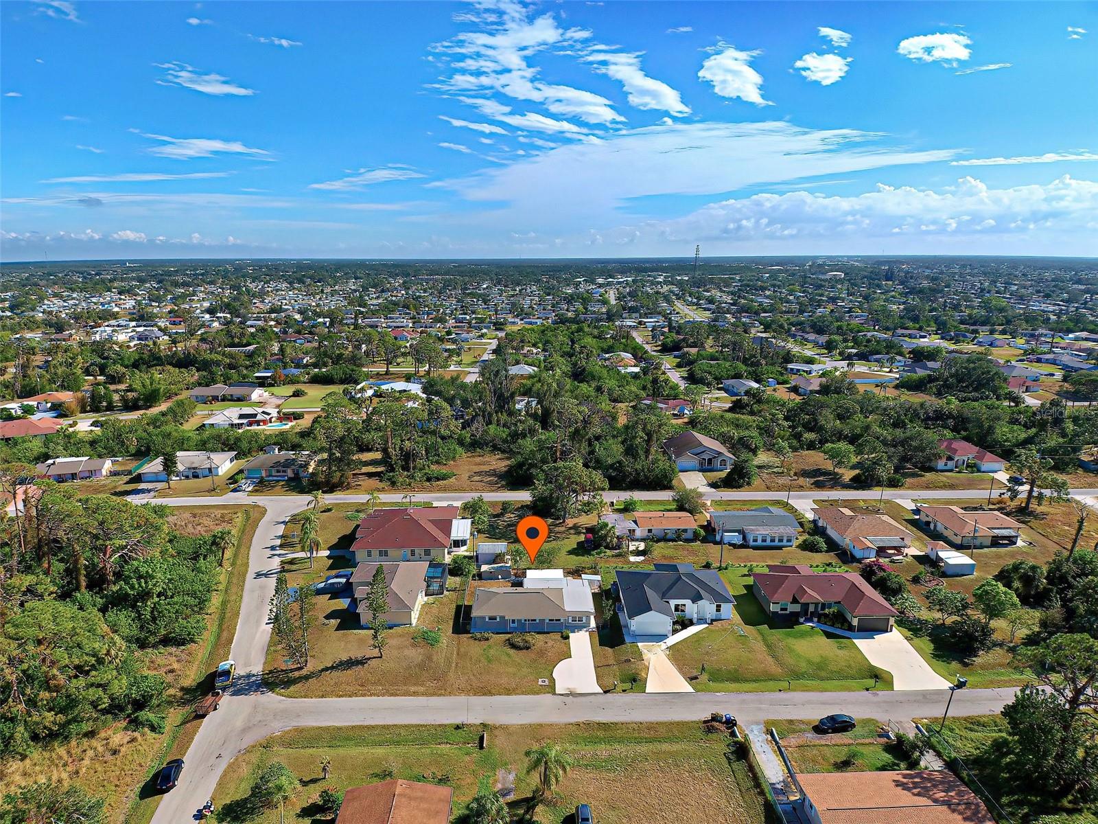 Image 7 of 68 For 441 Venetia Avenue