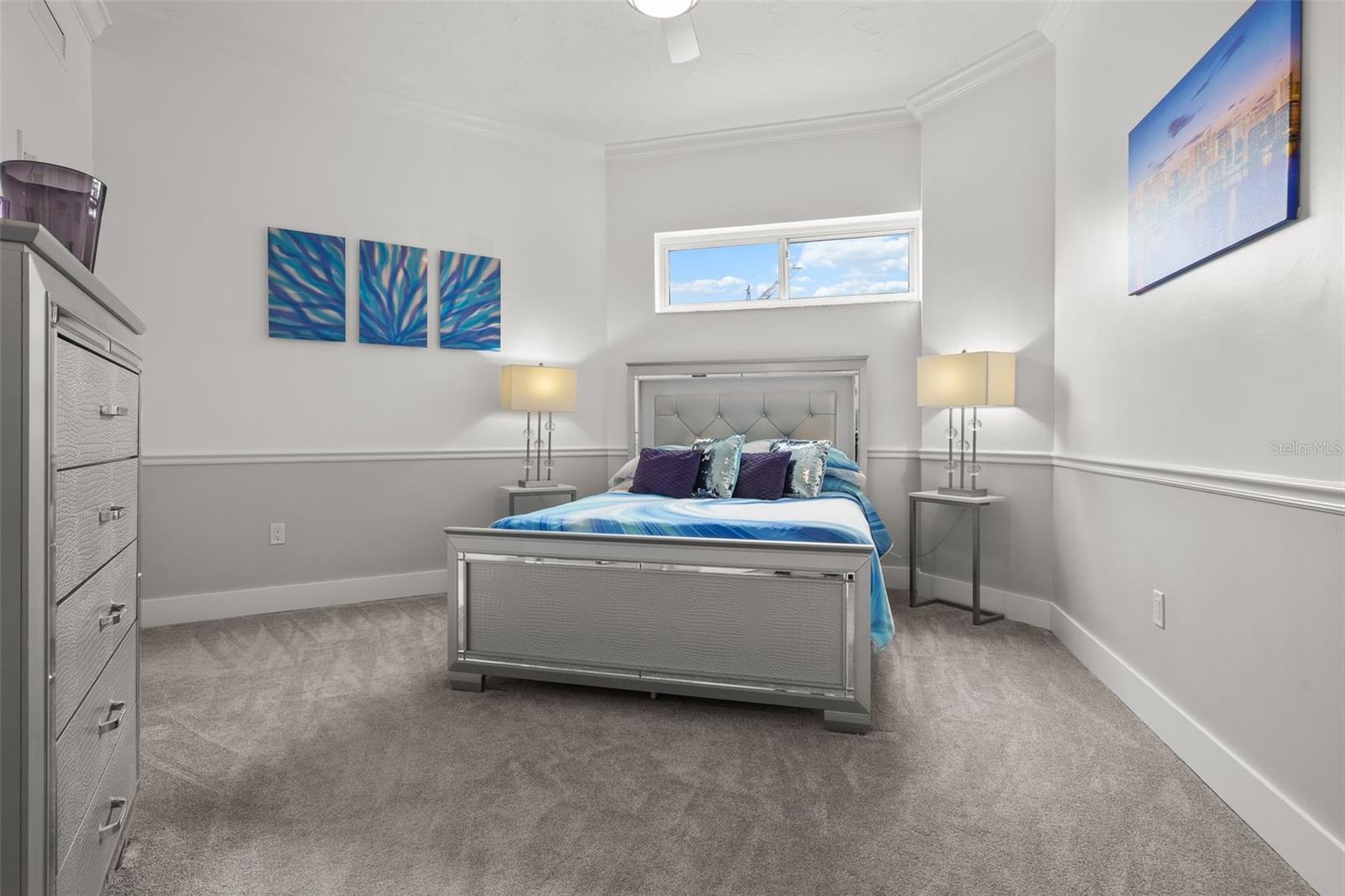 Image 62 of 91 For 988 Blvd Of The Arts  109