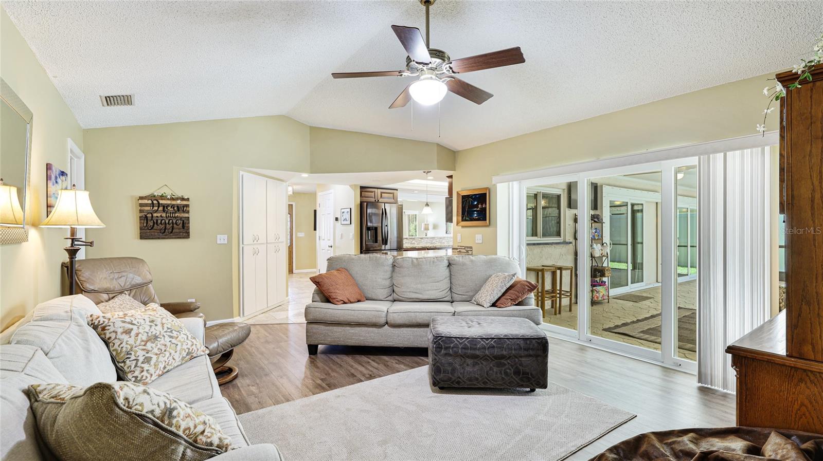 Image 14 of 39 For 914 82nd Street Nw