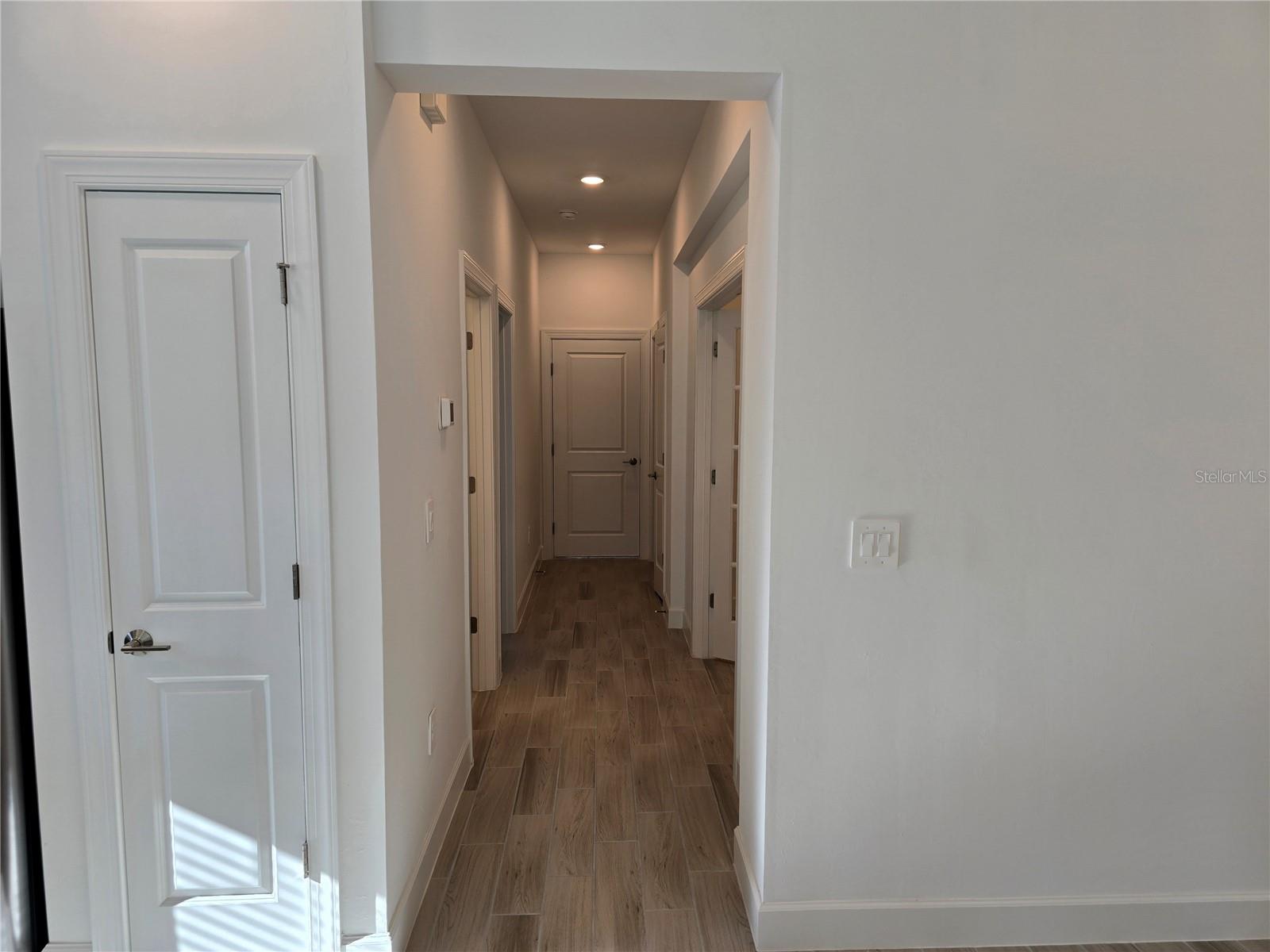 Image 9 of 23 For 16120 Ivy Ridge Court