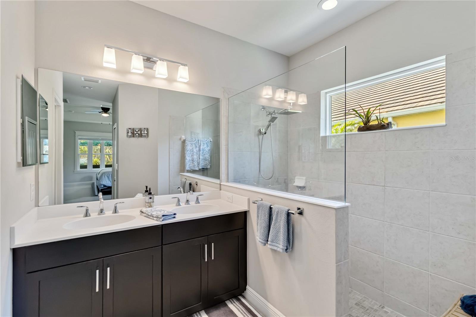 Image 24 of 90 For 12272 Stuart Drive