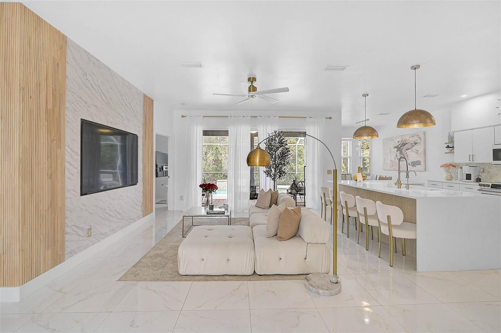 Image 16 of 36 For 4146 Westbourne Circle