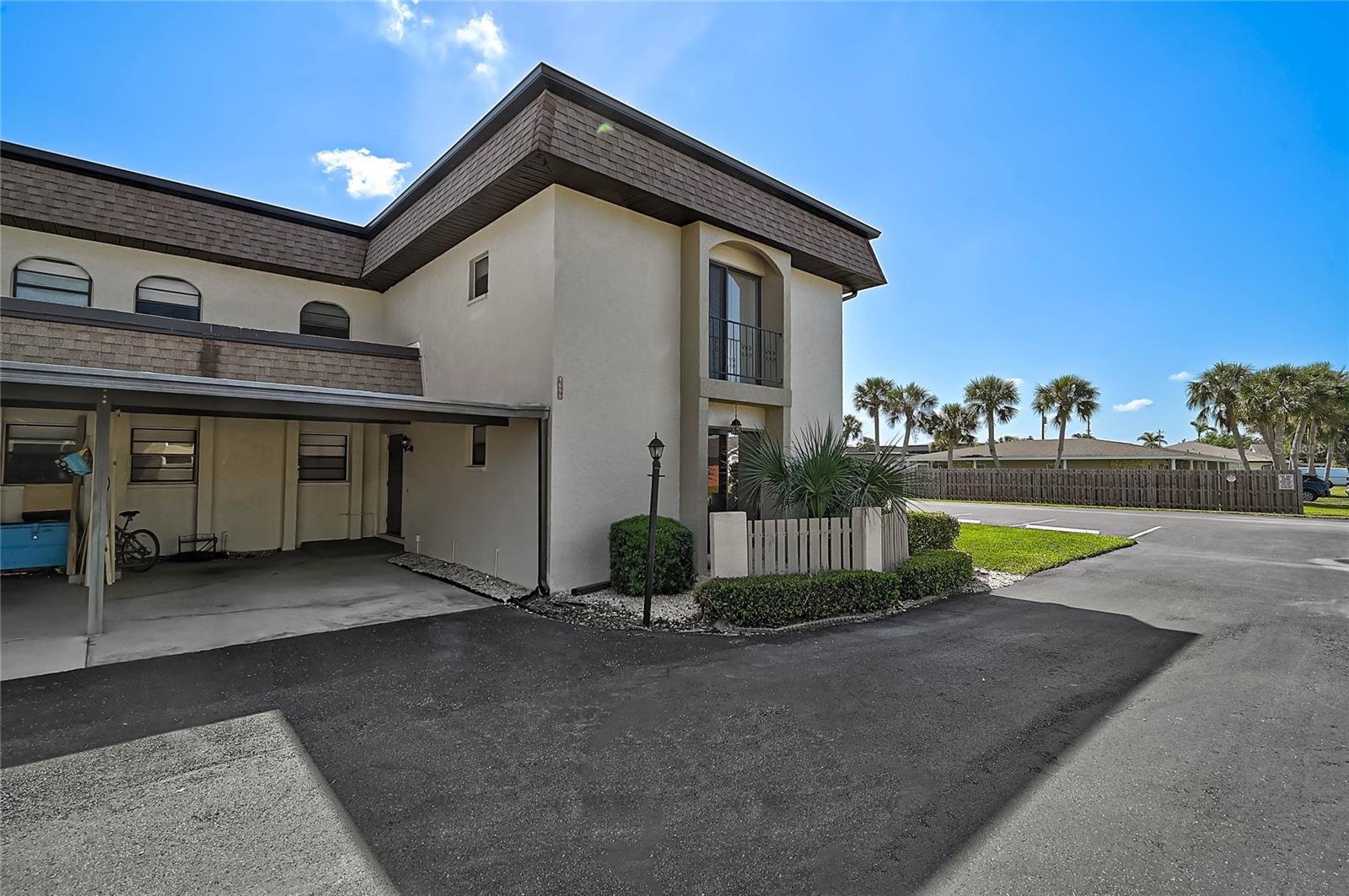 Image 30 of 36 For 1697 Northampton Street 1699-d