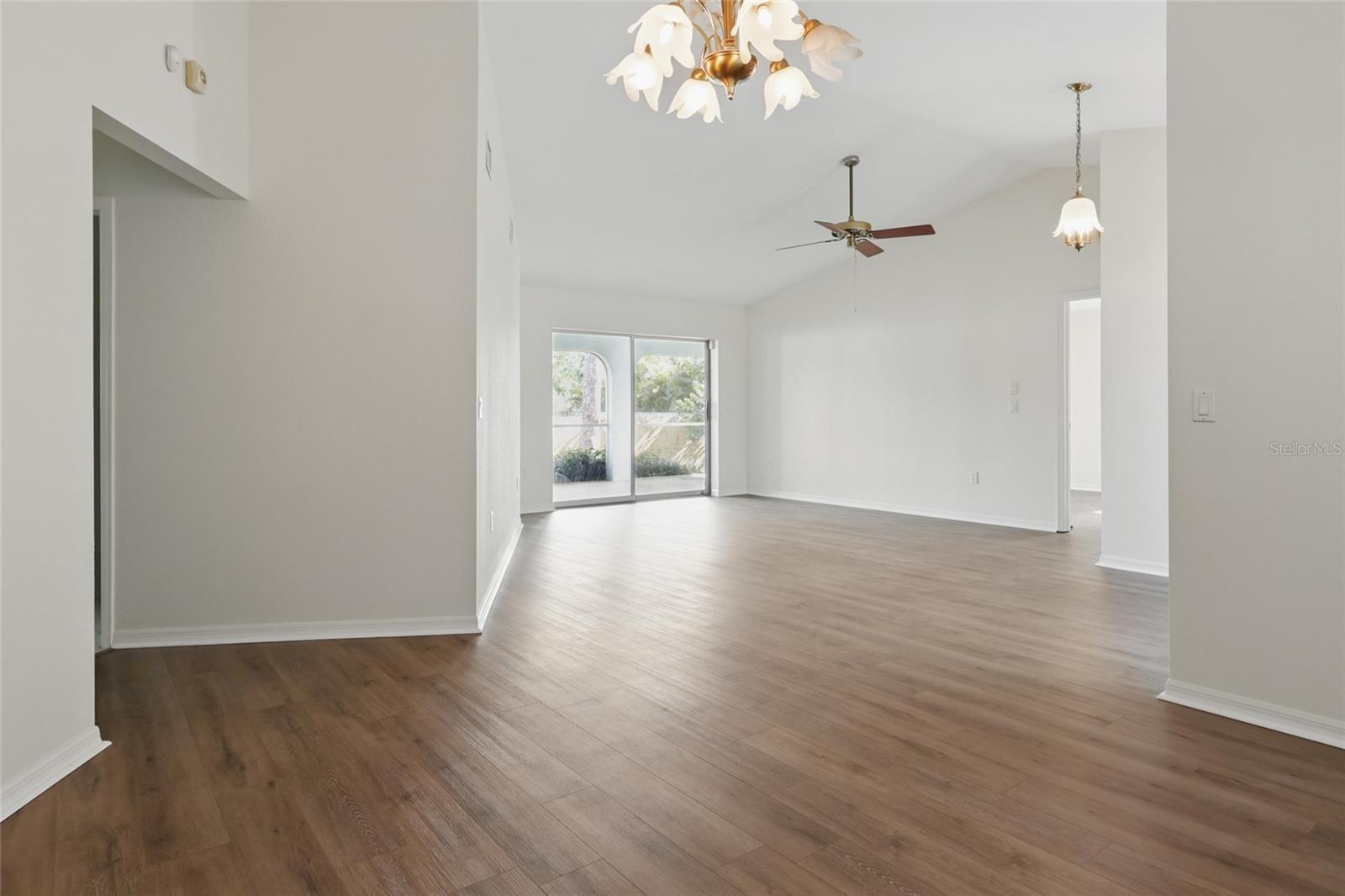 Image 16 of 26 For 23116 Amethyst Avenue