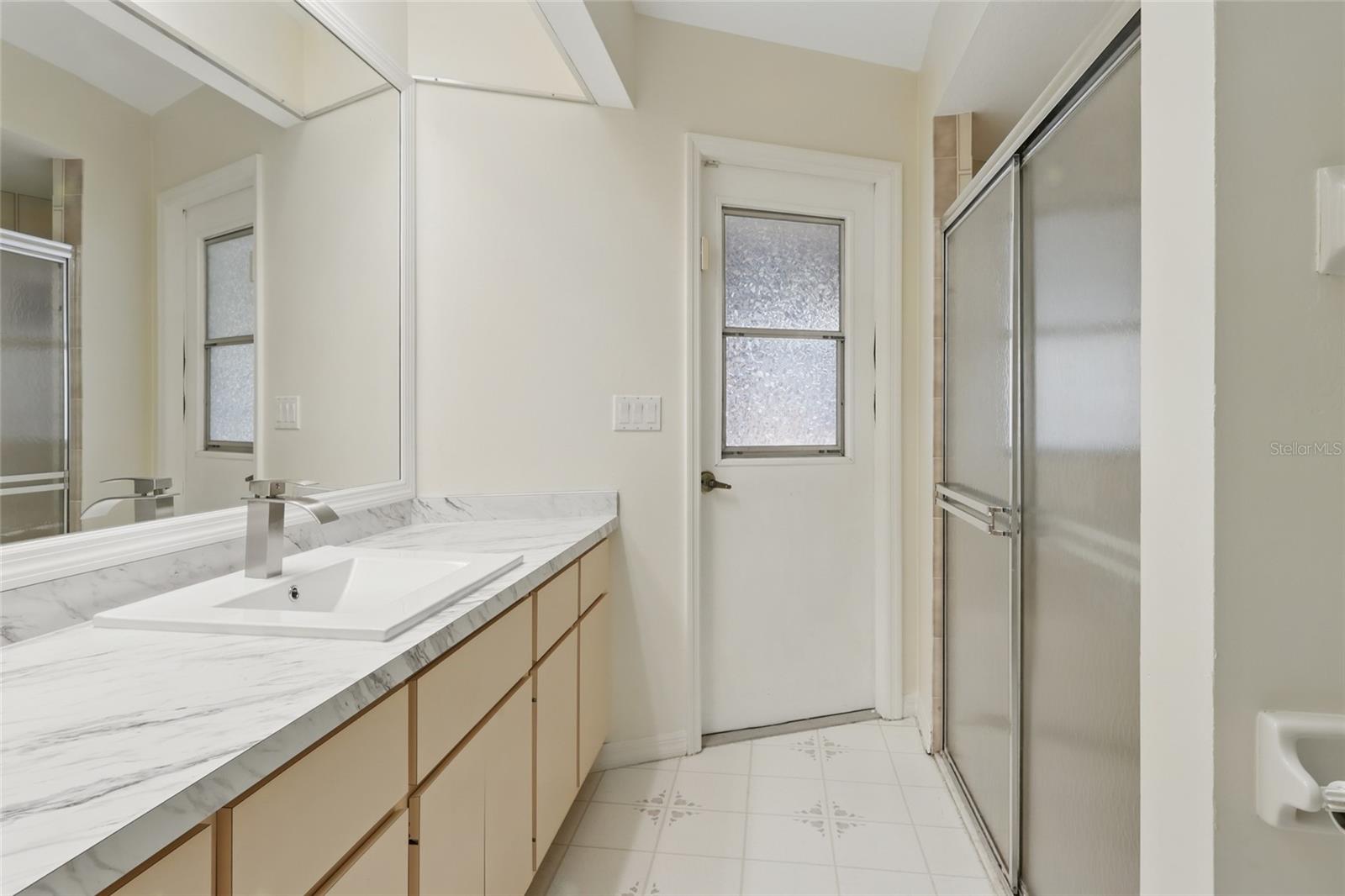Image 21 of 26 For 23116 Amethyst Avenue