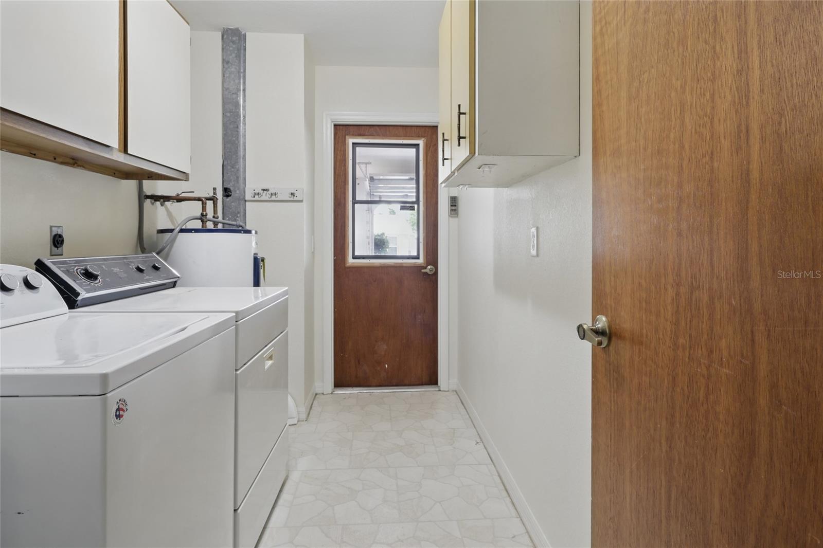 Image 22 of 26 For 23116 Amethyst Avenue