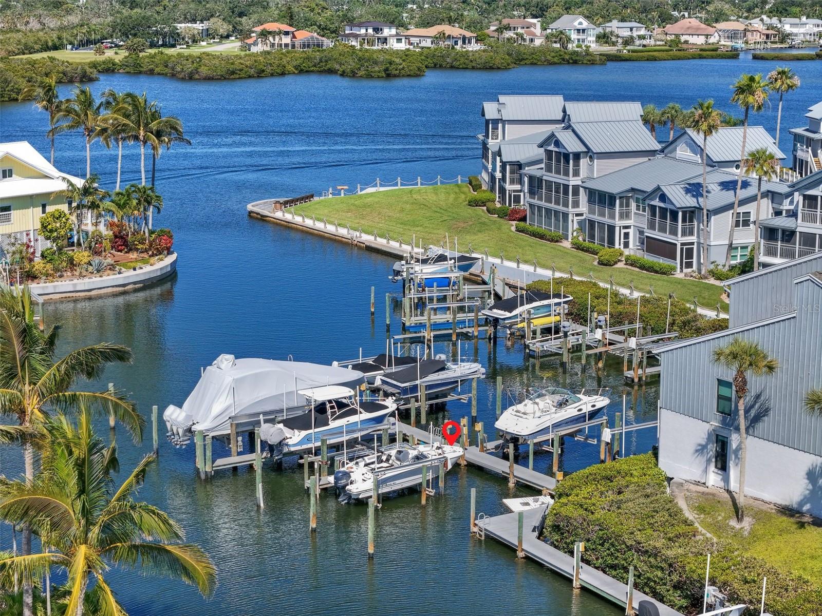 Image 37 of 49 For 1233 Dockside Place 207