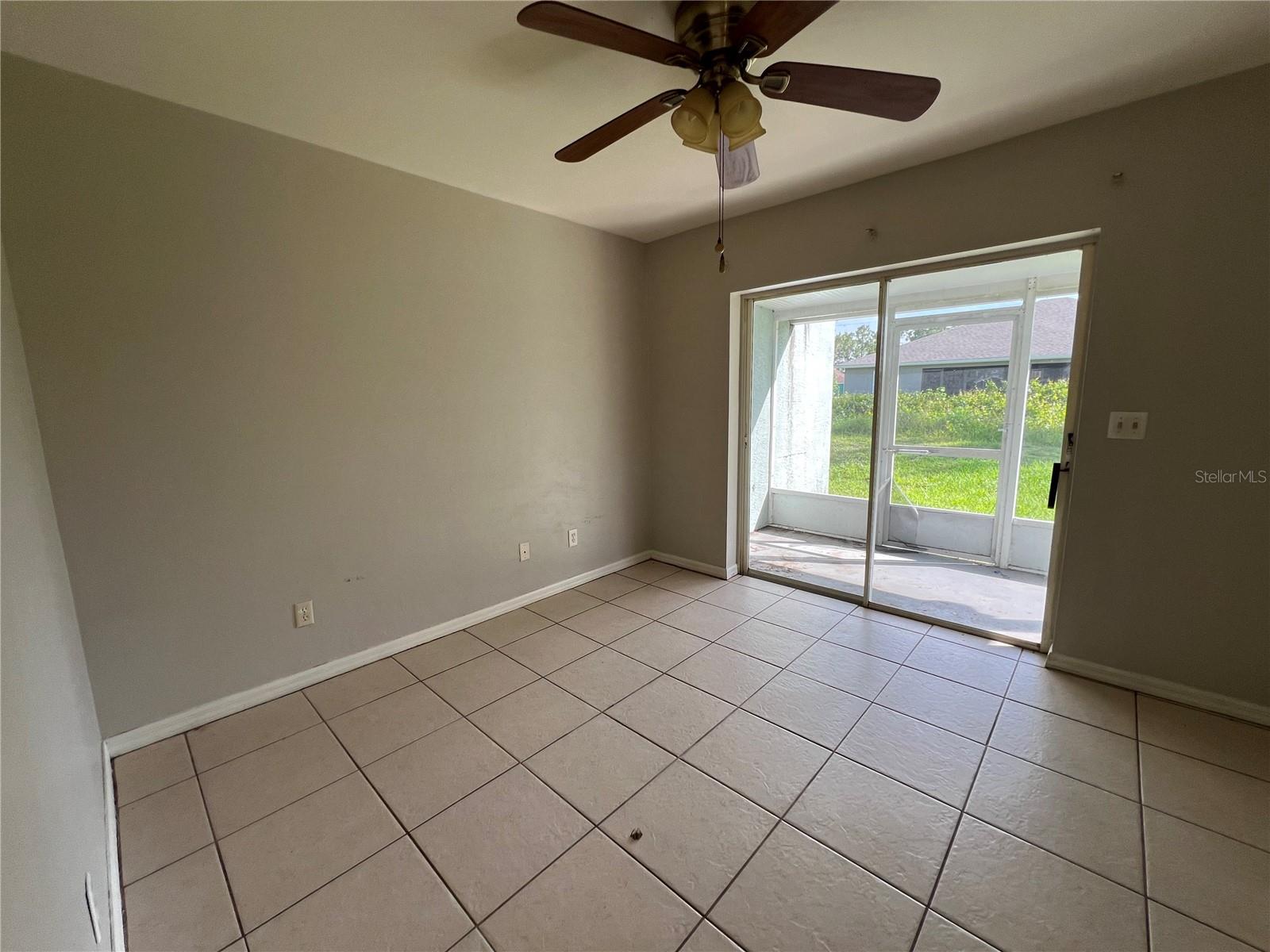 Image 14 of 15 For 4869-4871 Leonard Boulevard S