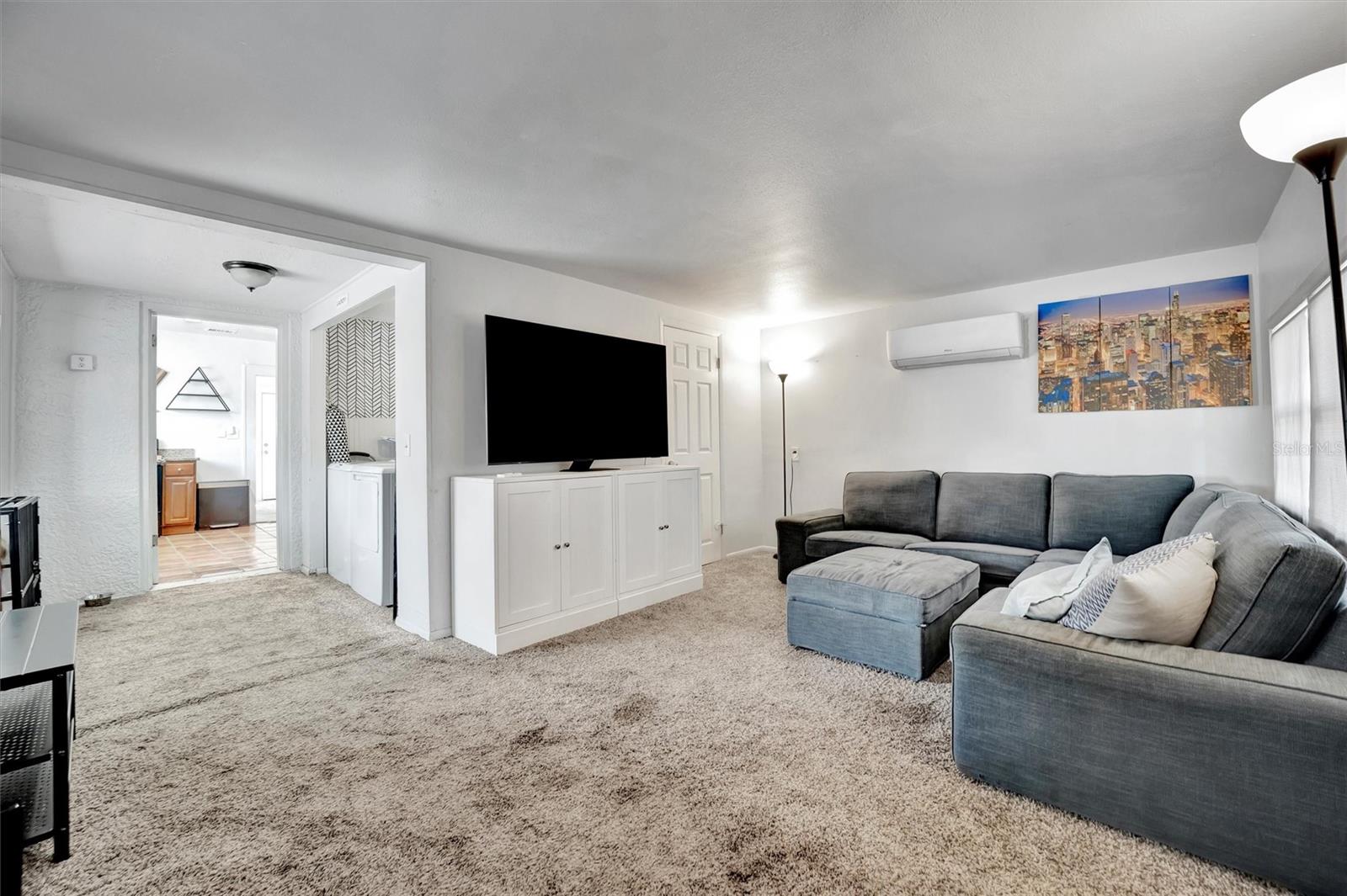 Image 19 of 32 For 229 42nd Street W