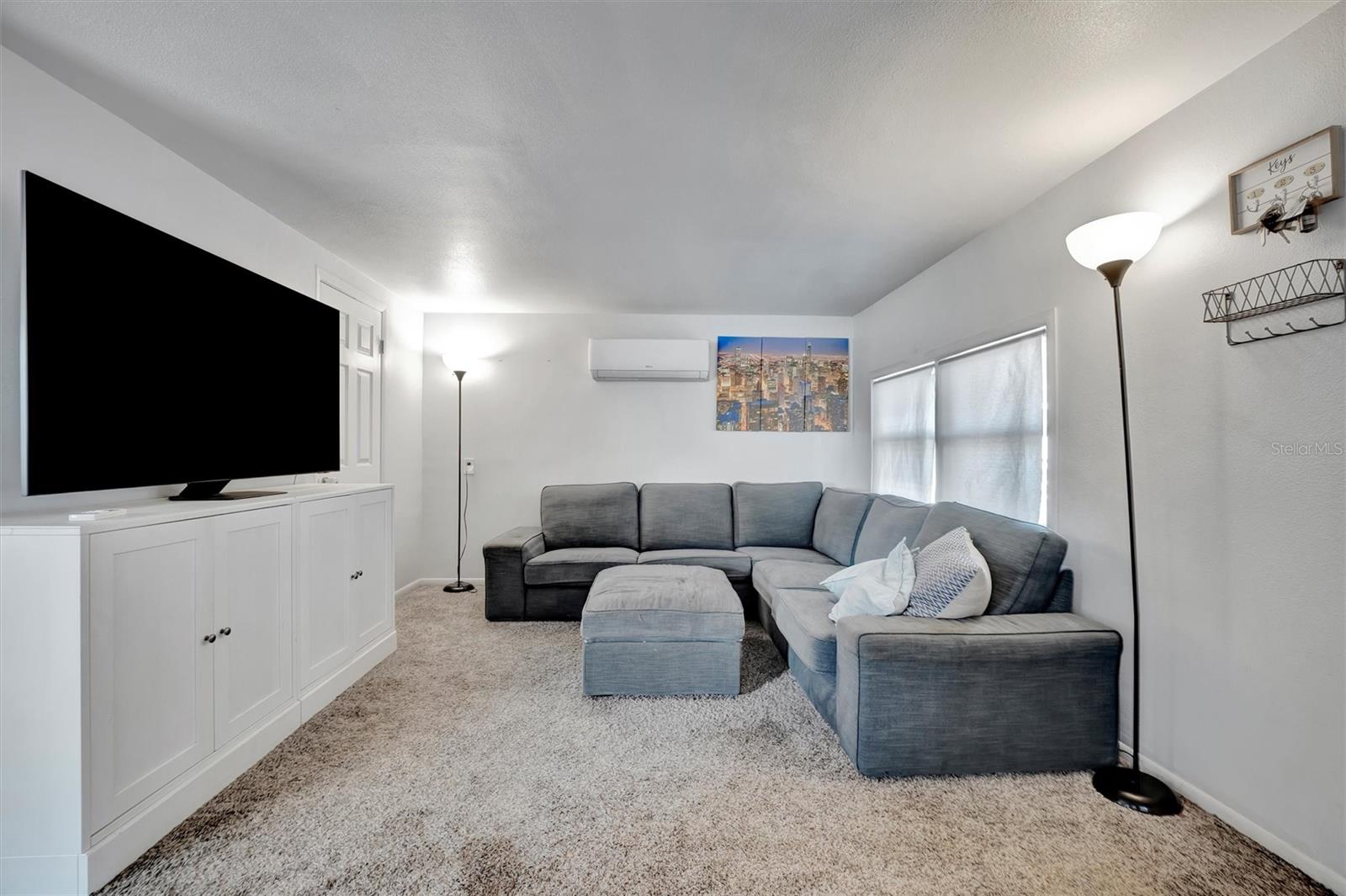 Image 20 of 32 For 229 42nd Street W