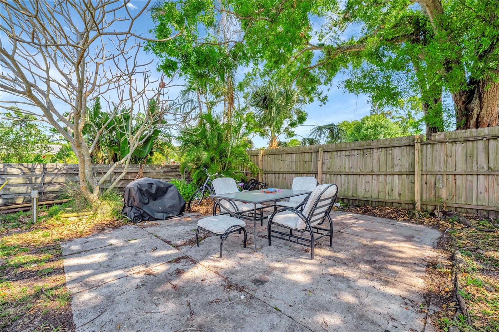 Image 23 of 32 For 229 42nd Street W