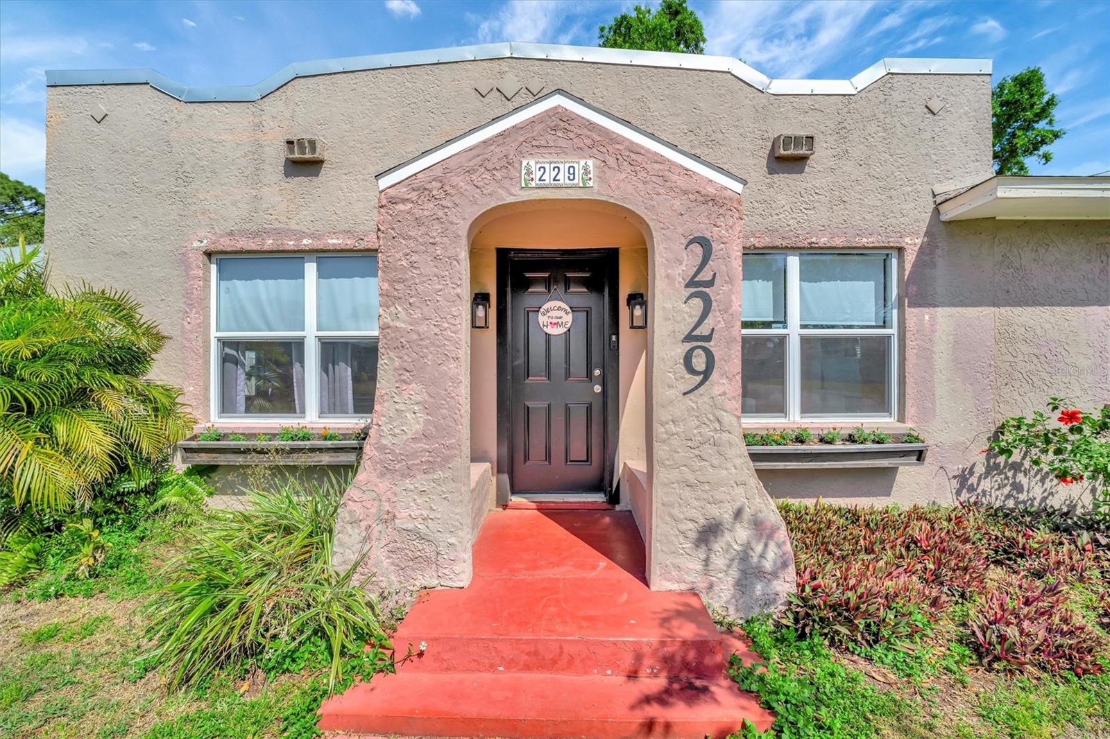 Image 3 of 32 For 229 42nd Street W