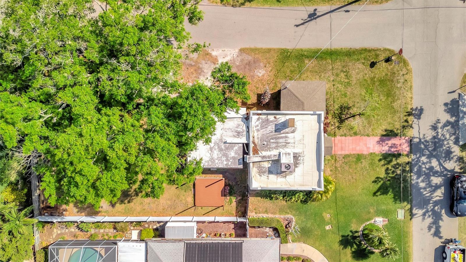 Image 30 of 32 For 229 42nd Street W
