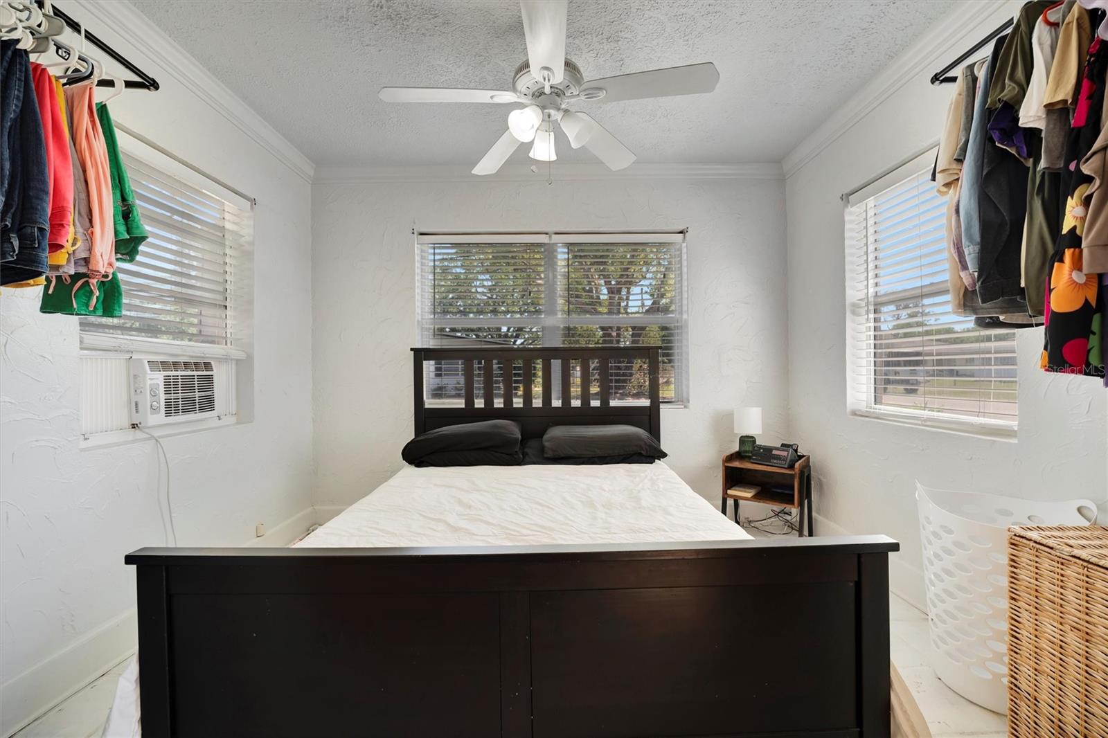 Image 8 of 32 For 229 42nd Street W
